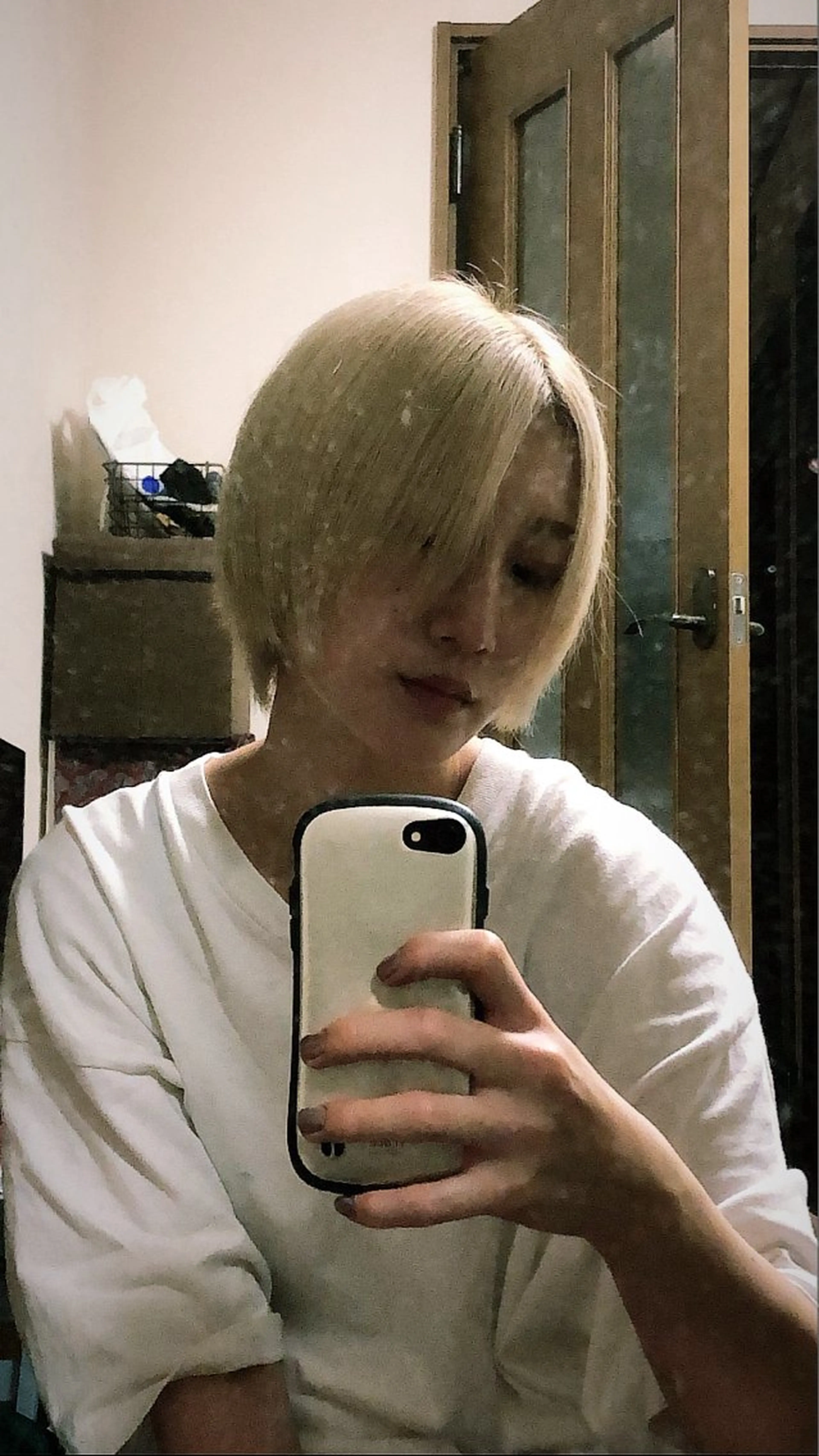 ショート カラー パーマ ヘアアレンジ ハンサムショート 丸みショート くびれヘア ショートヘア カット トリートメント ショートヘア原宿 fifth コシのヘアスタイル