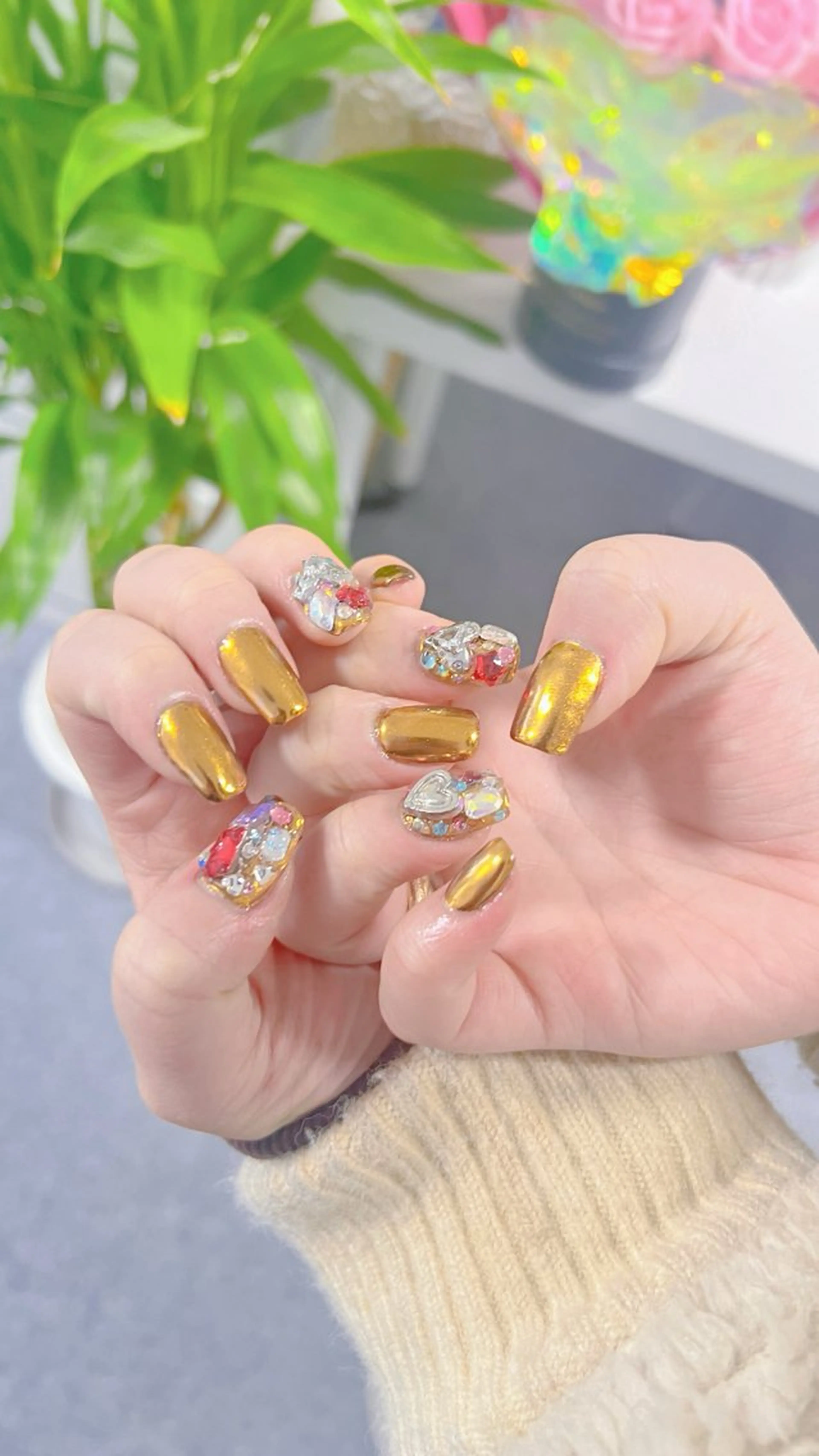 ショート ハンドネイル は !のネイルデザイン