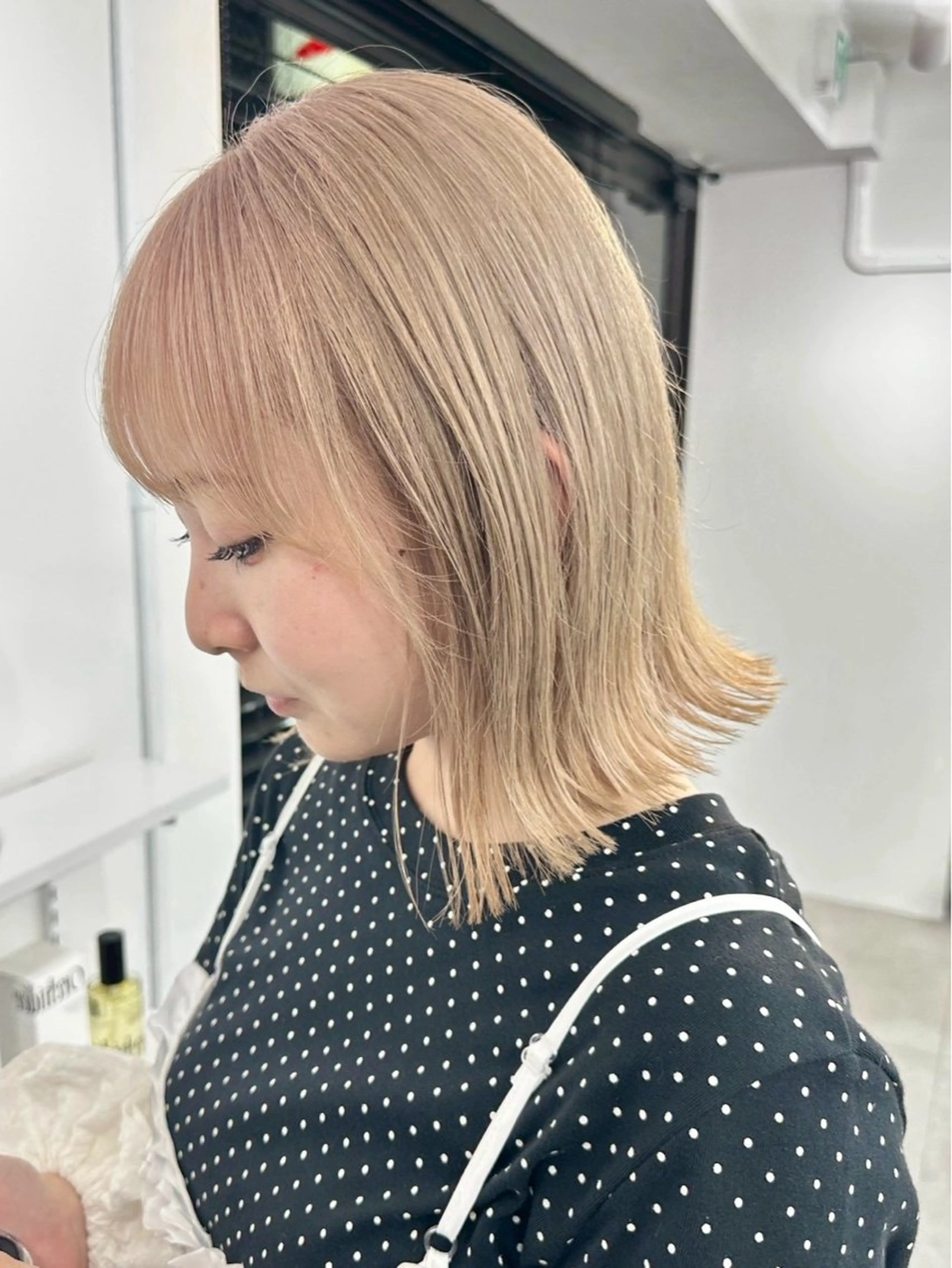 ミディアム カラー ヘアカラー トリートメント ハイトーン/ブリーチ 八重津 晃輔のヘアスタイル