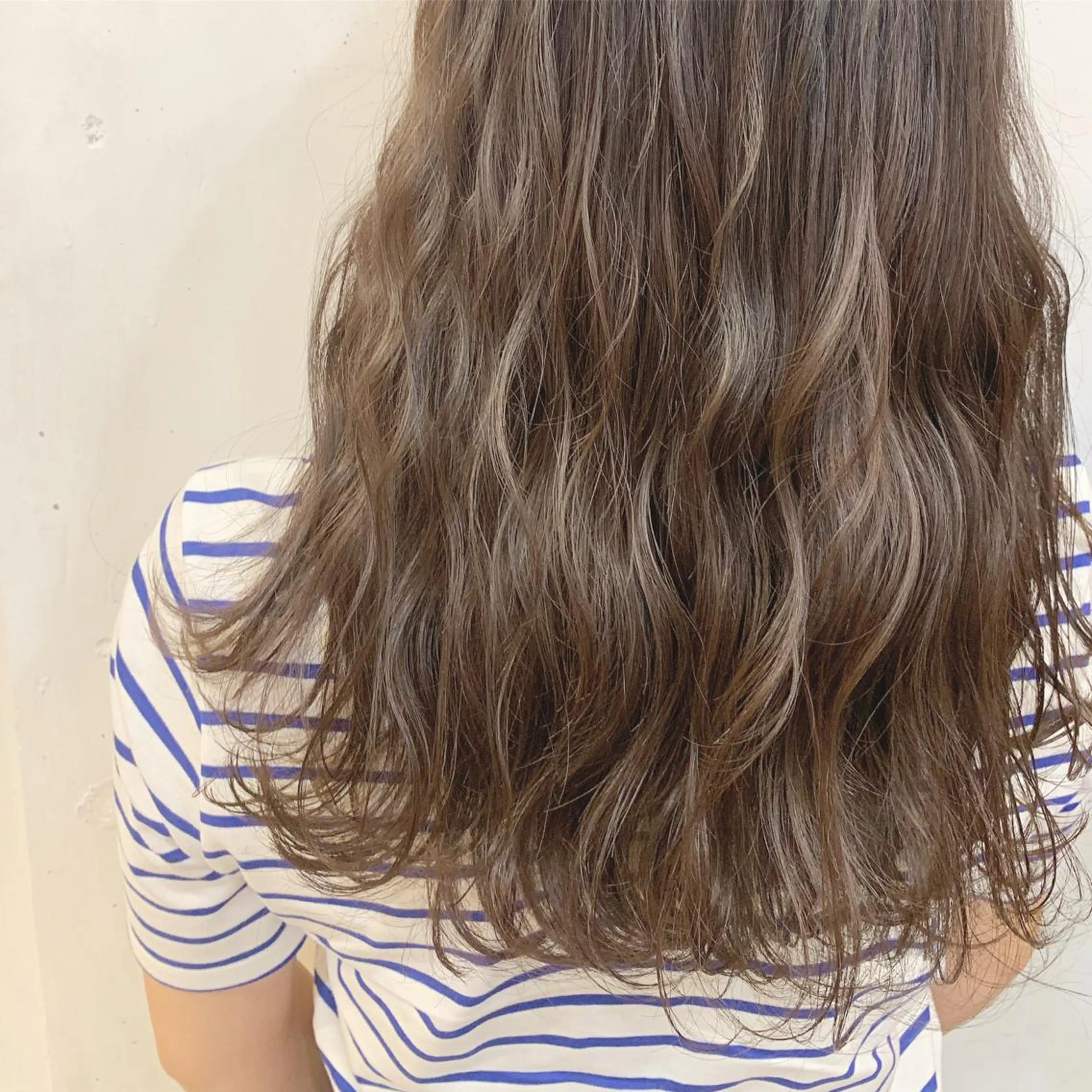 ロング カラー 透明感color 🥣suzunaのヘアスタイル