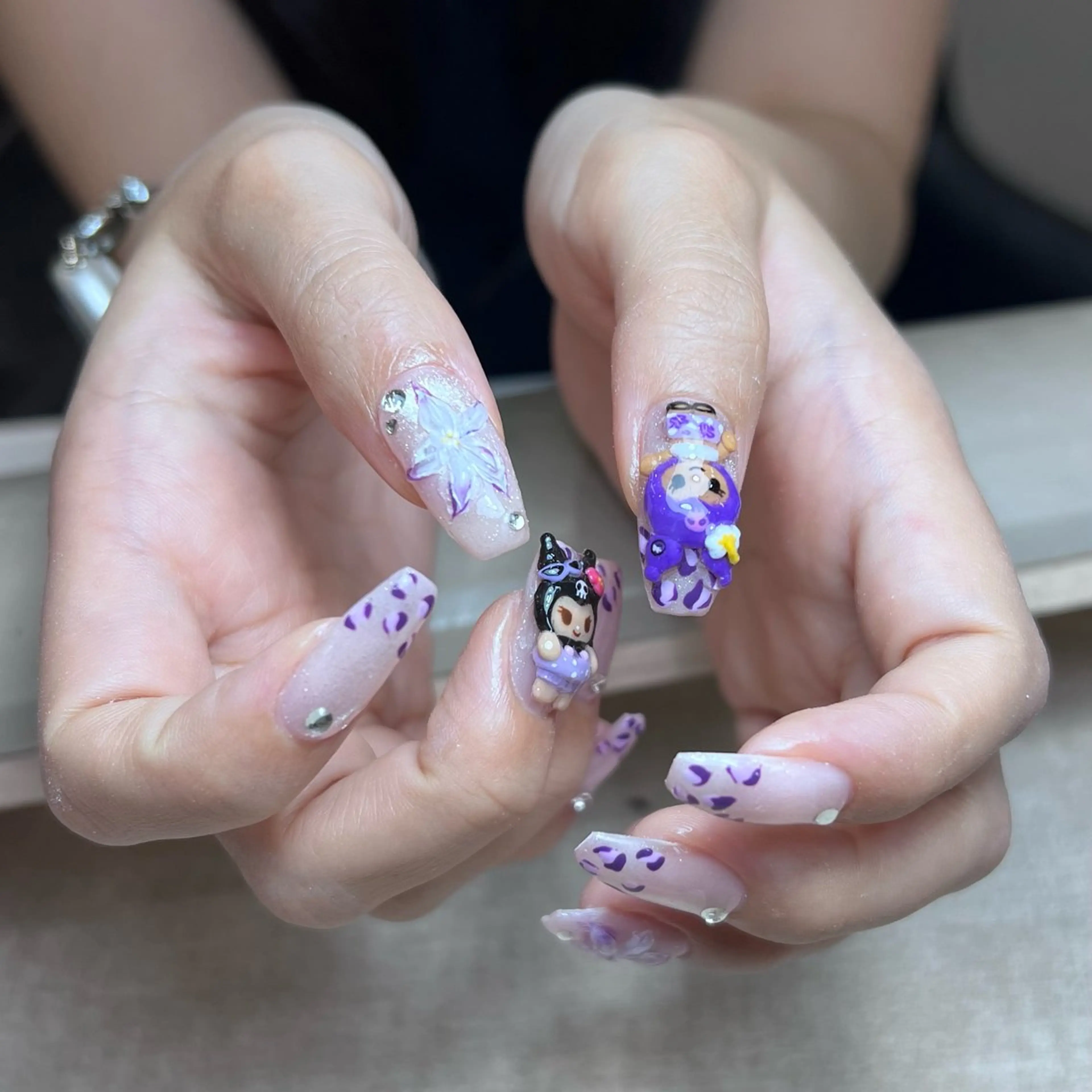 ネイル Luna nail— kanaeのネイルデザイン