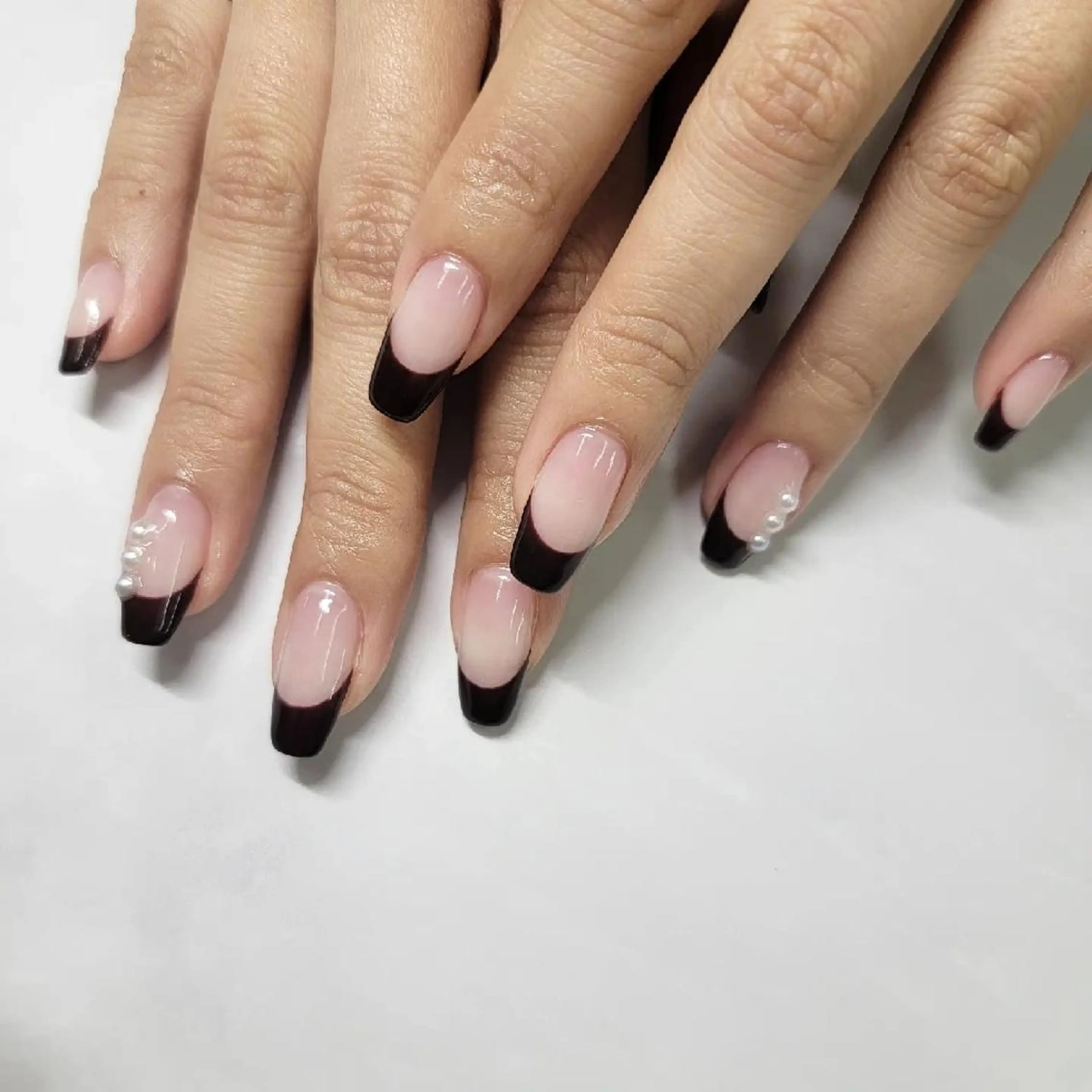ネイル フレンチネイル ハンドネイル みよし市 nail salon*pomnal.co所属・Shimada Harukaのネイルデザイン