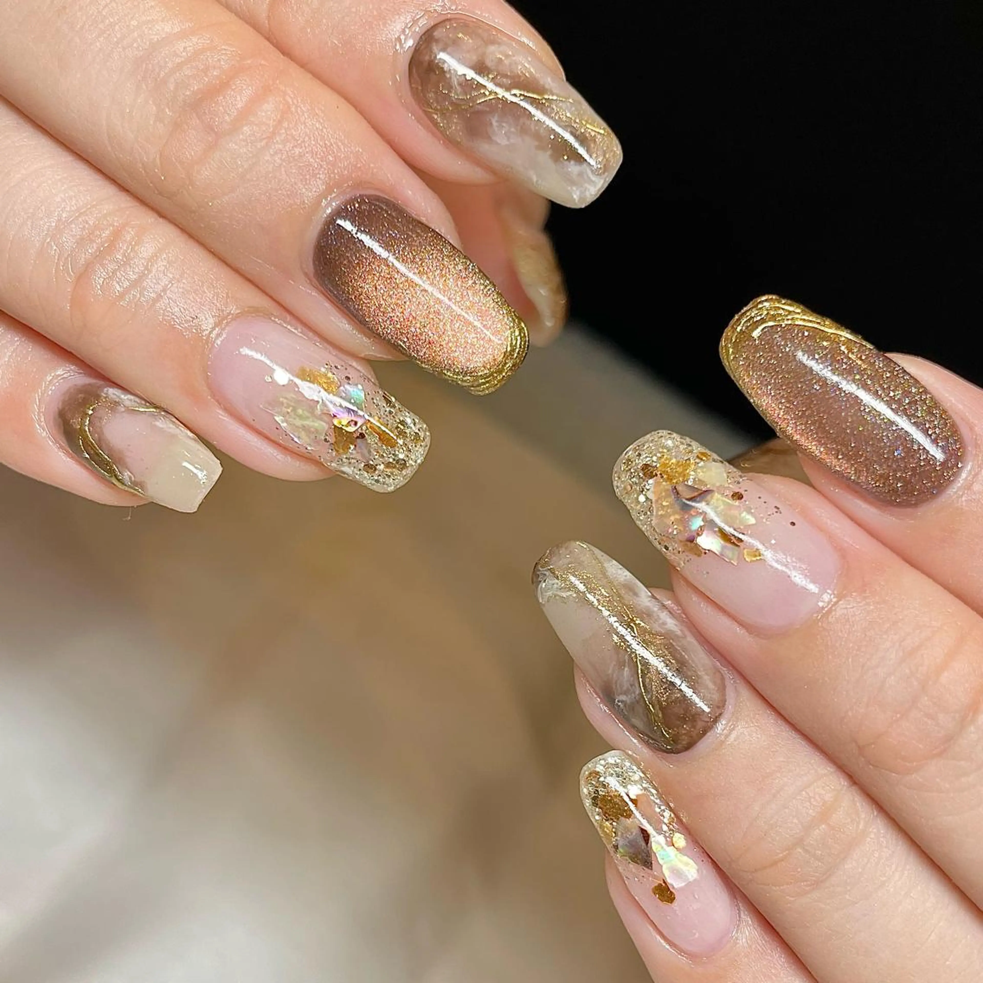ロング カラー パーマ ヘアアレンジ メンズ キッズ ネイル マツエク・マツパ アイブロウ ブラウンカラー カラーマツエク ブラウン ニュアンスネイル ニュアンスパーマ nail&eye Aoのマツエク・マツパデザイン