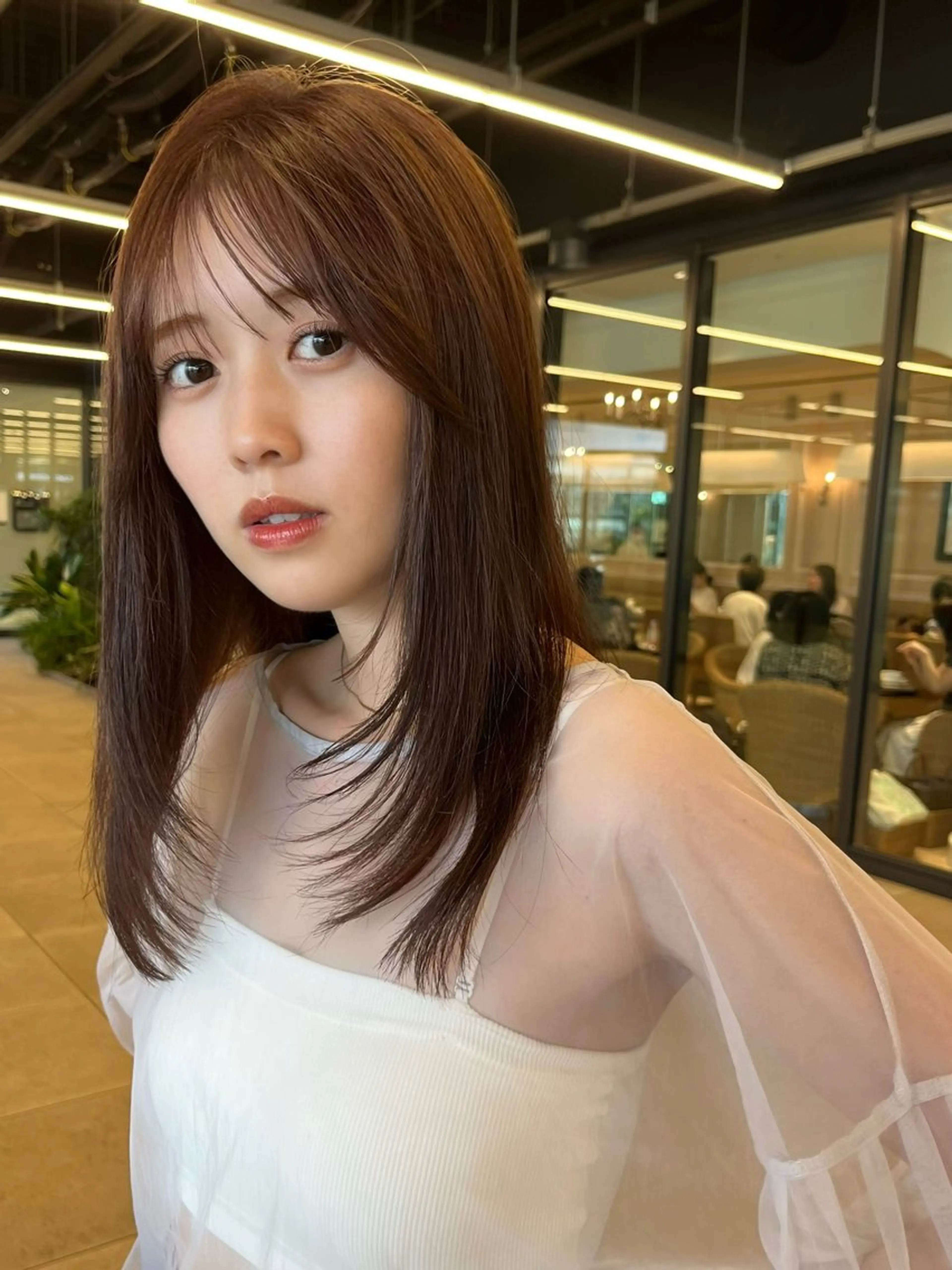ロング PULSE yokohama所属・レイヤー |オリーブ |ヘーゼルベージュのヘアスタイル