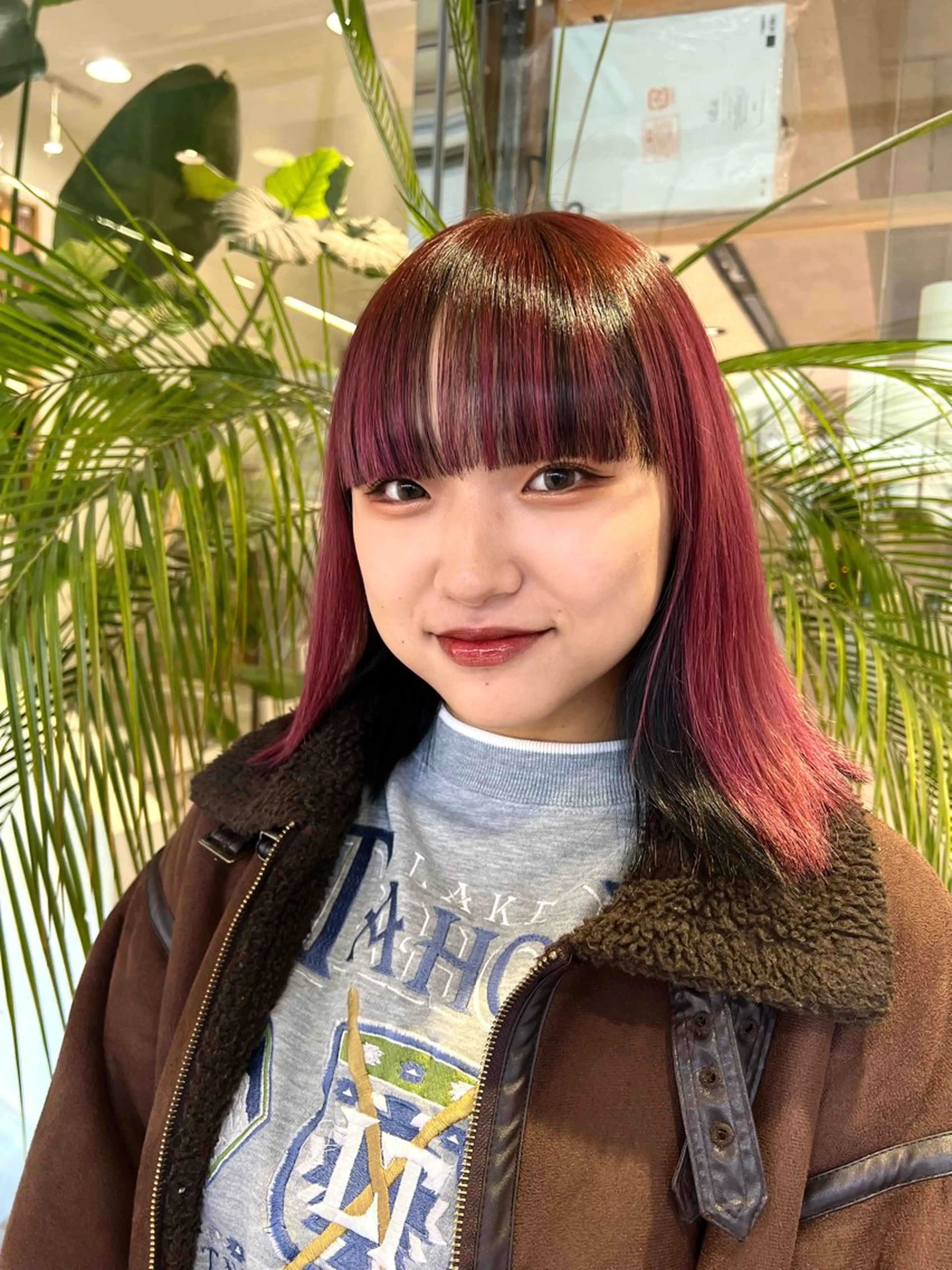 ミディアム カラー ダブルカラーブリーチ 髪質改善　縮毛矯正のヘアスタイル