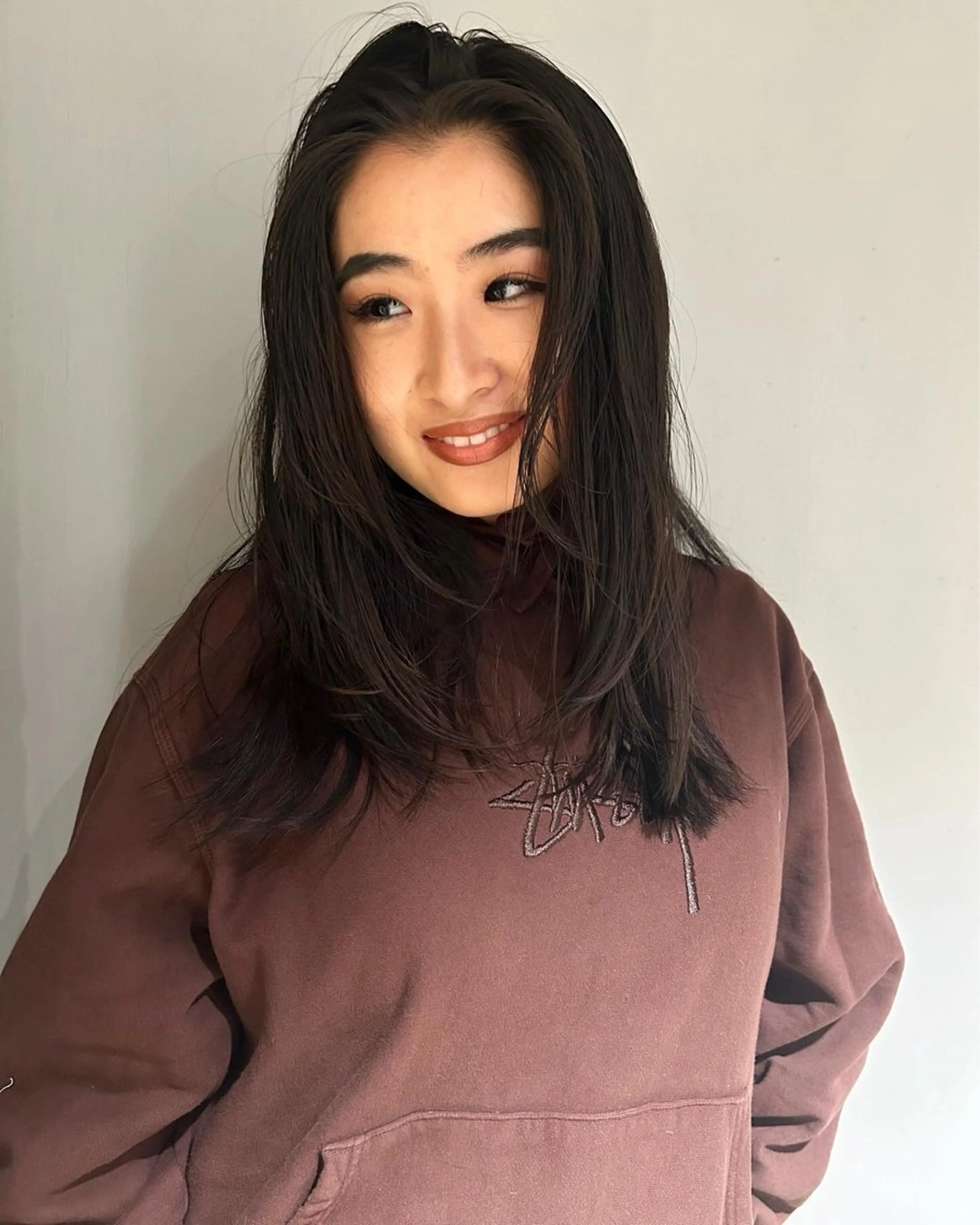 セミロング レイヤーカット レイヤーパーマ🪐 伽羅のヘアスタイル