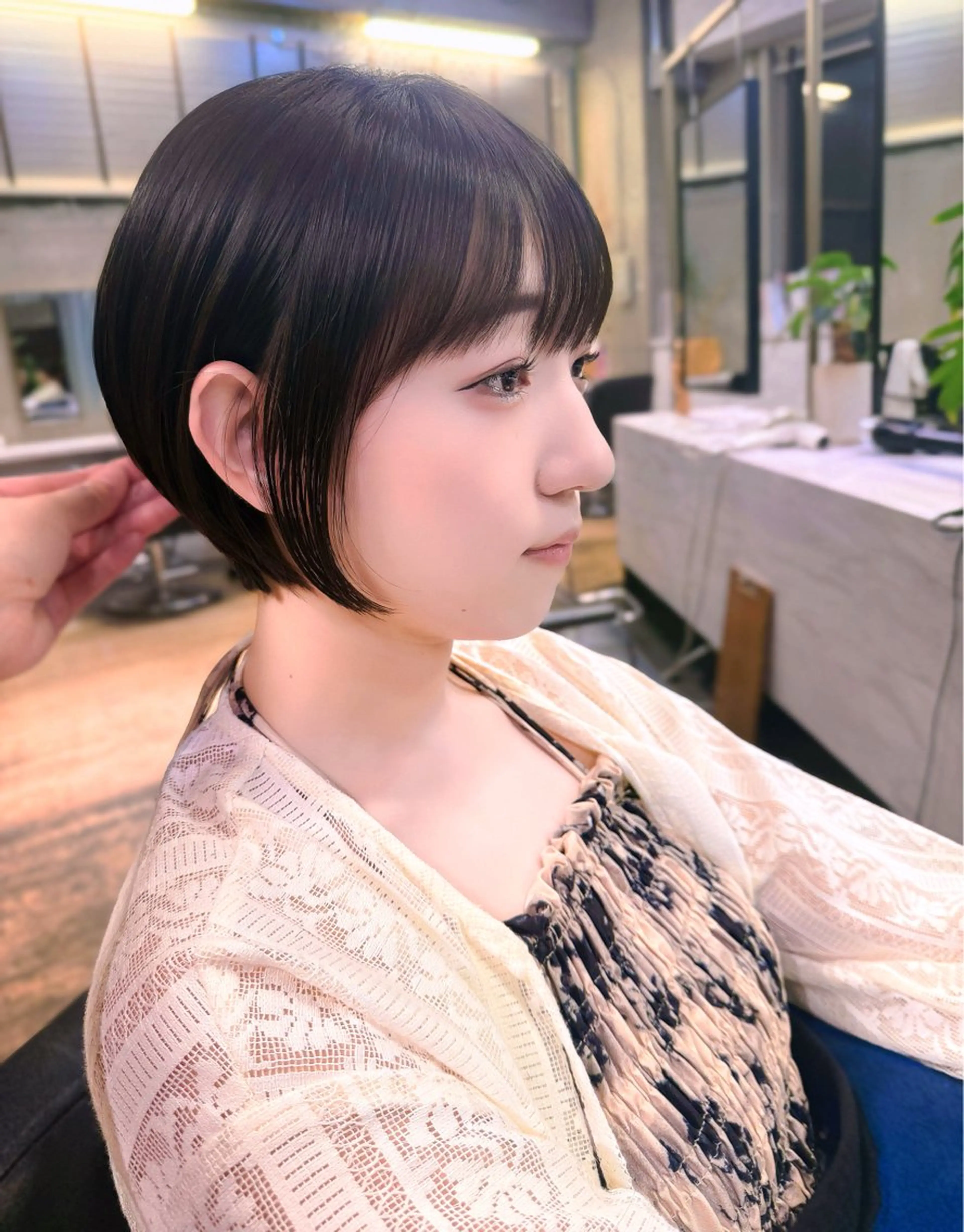 ショート ROBBY表参道所属・木村【ショート/ 耳だしショート】のヘアスタイル