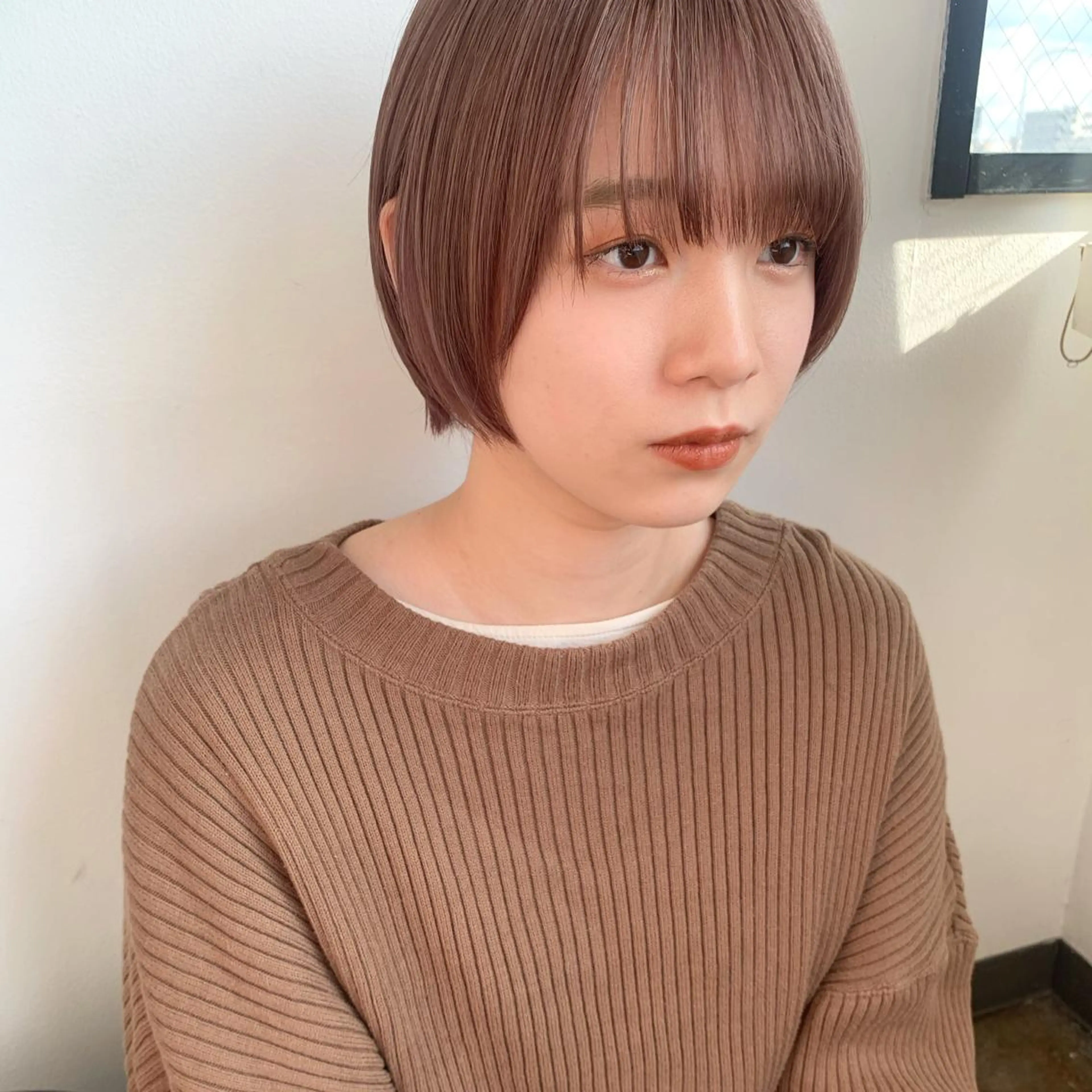 ショート カラー ヘアカラー トリートメント ヘアセット ✨艶ブリーチカラー ✨四ノ宮裕己のヘアスタイル