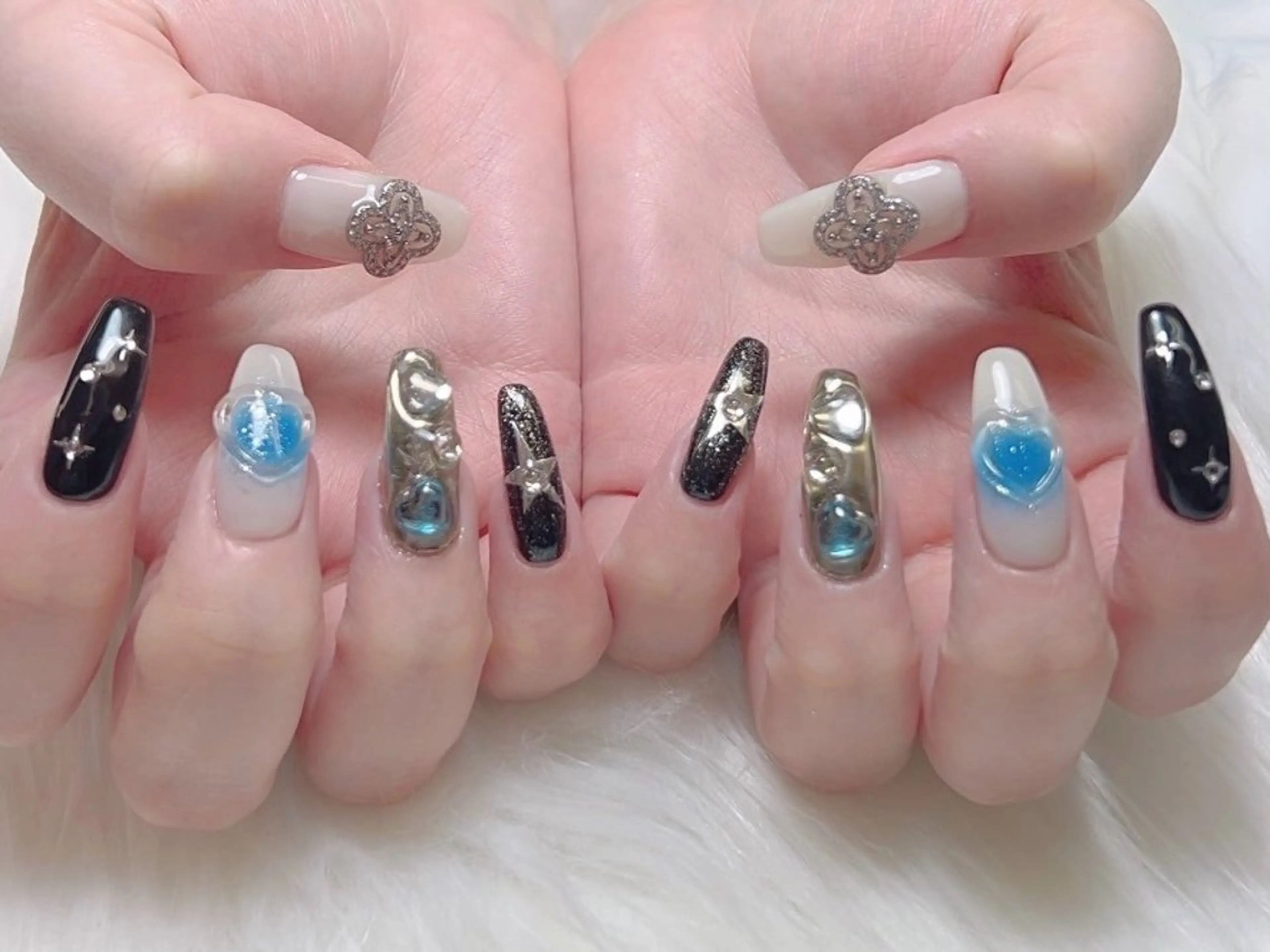 ネイル チークネイル ジェルネイル 持ち込み ハンドネイル Nail lieNのネイルデザイン