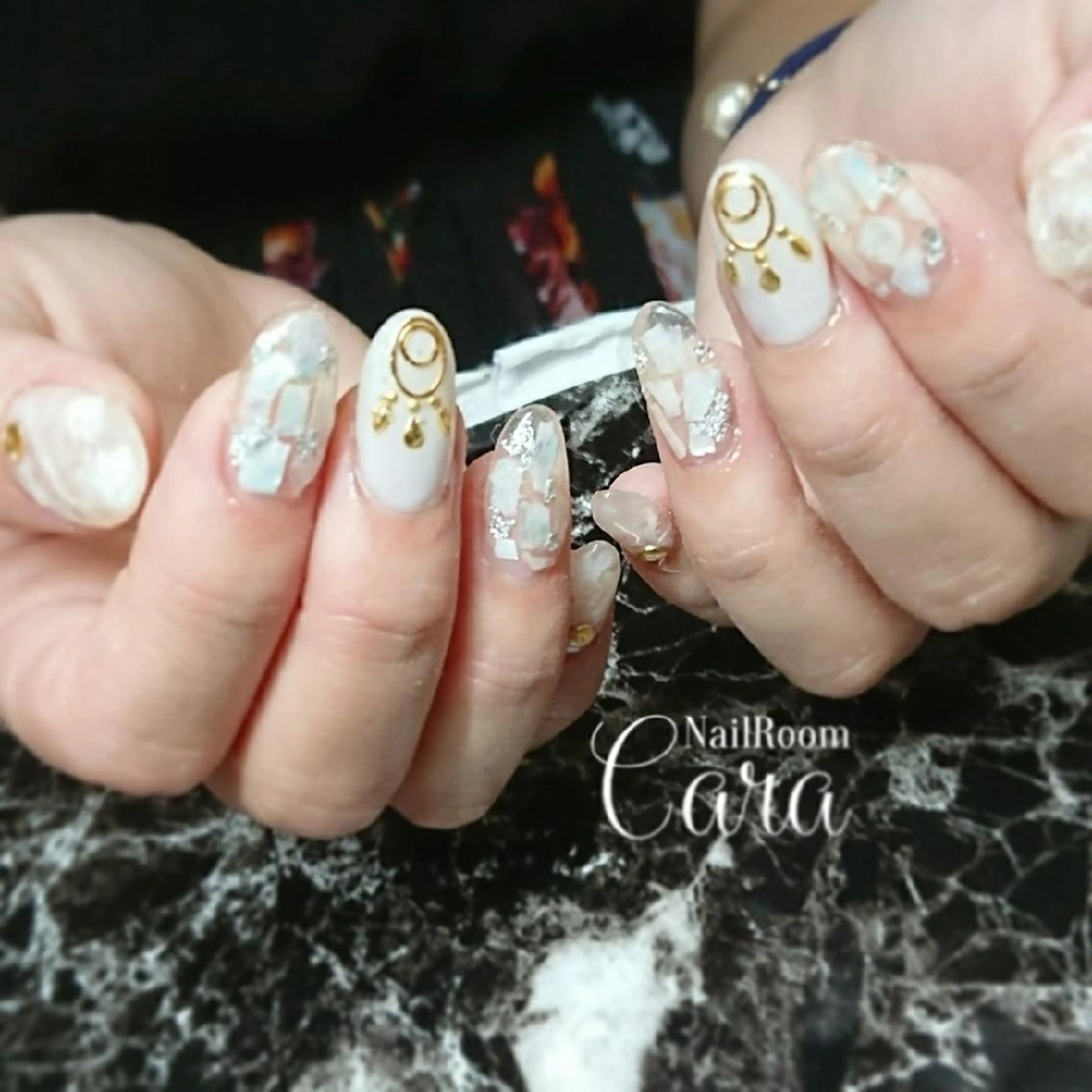 ネイル instinkt_ Mio Mizunoのネイルデザイン