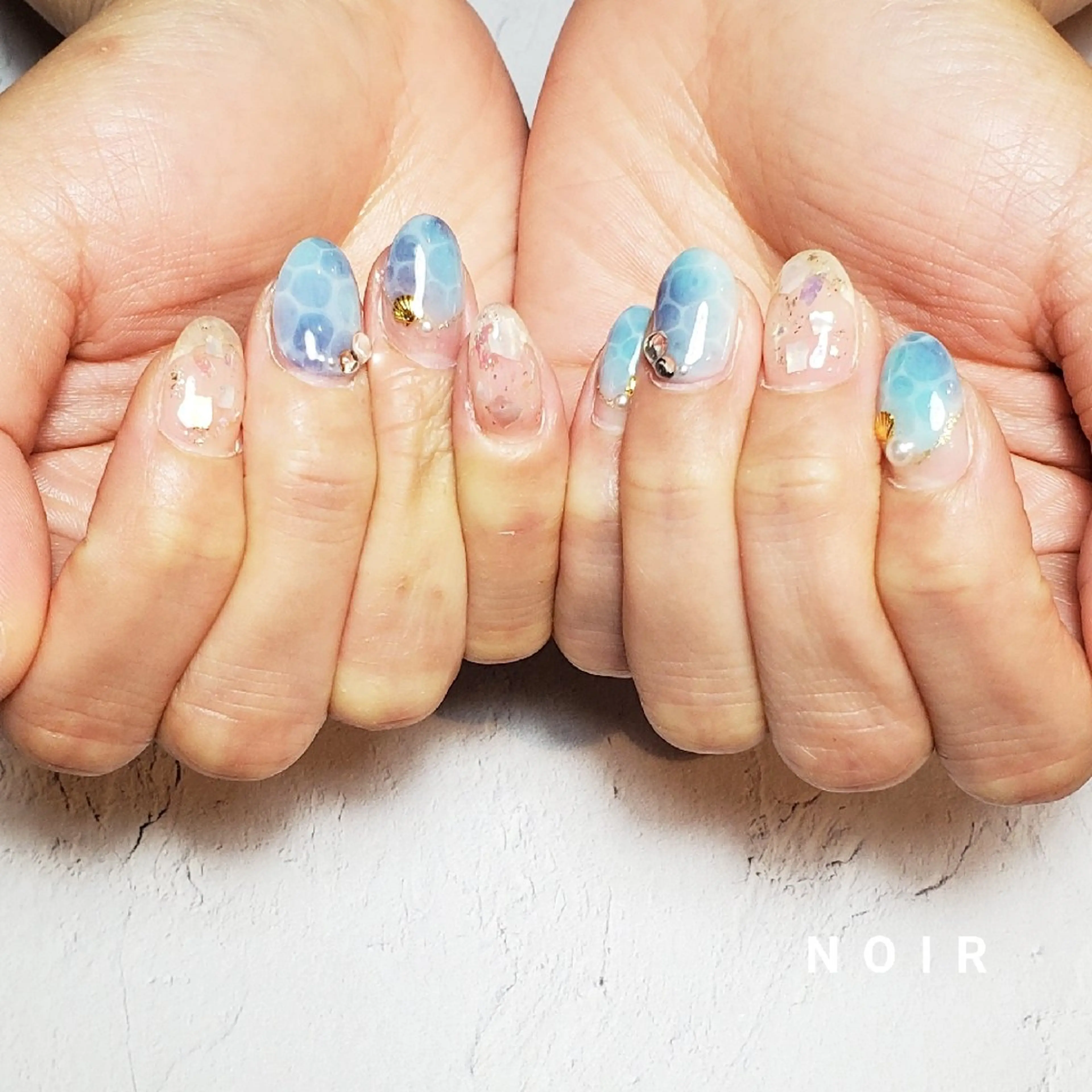 ネイル NOIR所属・NOIR 長谷川のネイルデザイン