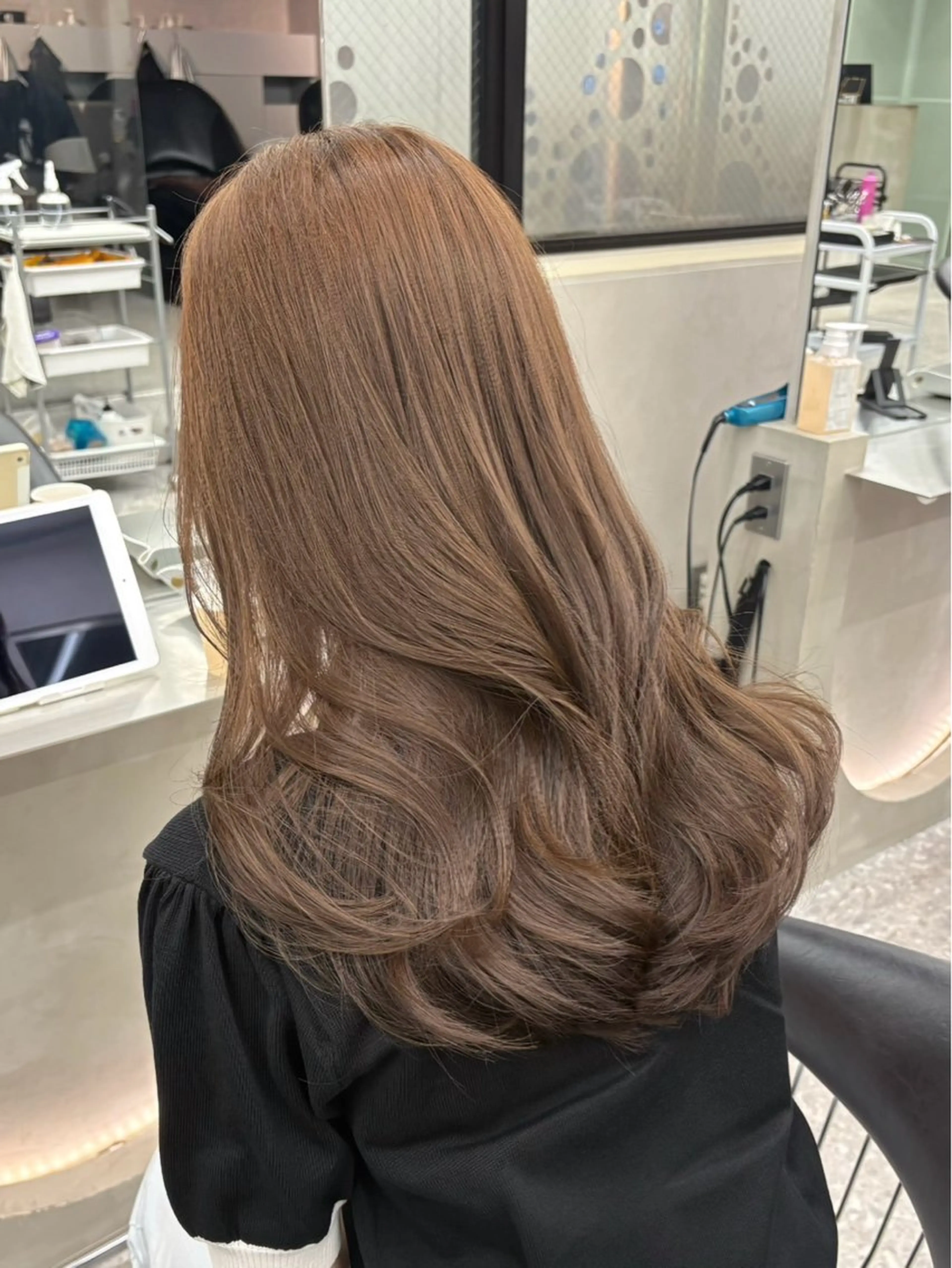 カラー ベージュカラー ブリーチ ダブルカラー ブリーチなしカラー ヘアカラー あ い か 🎀 天神美容師のヘアスタイル