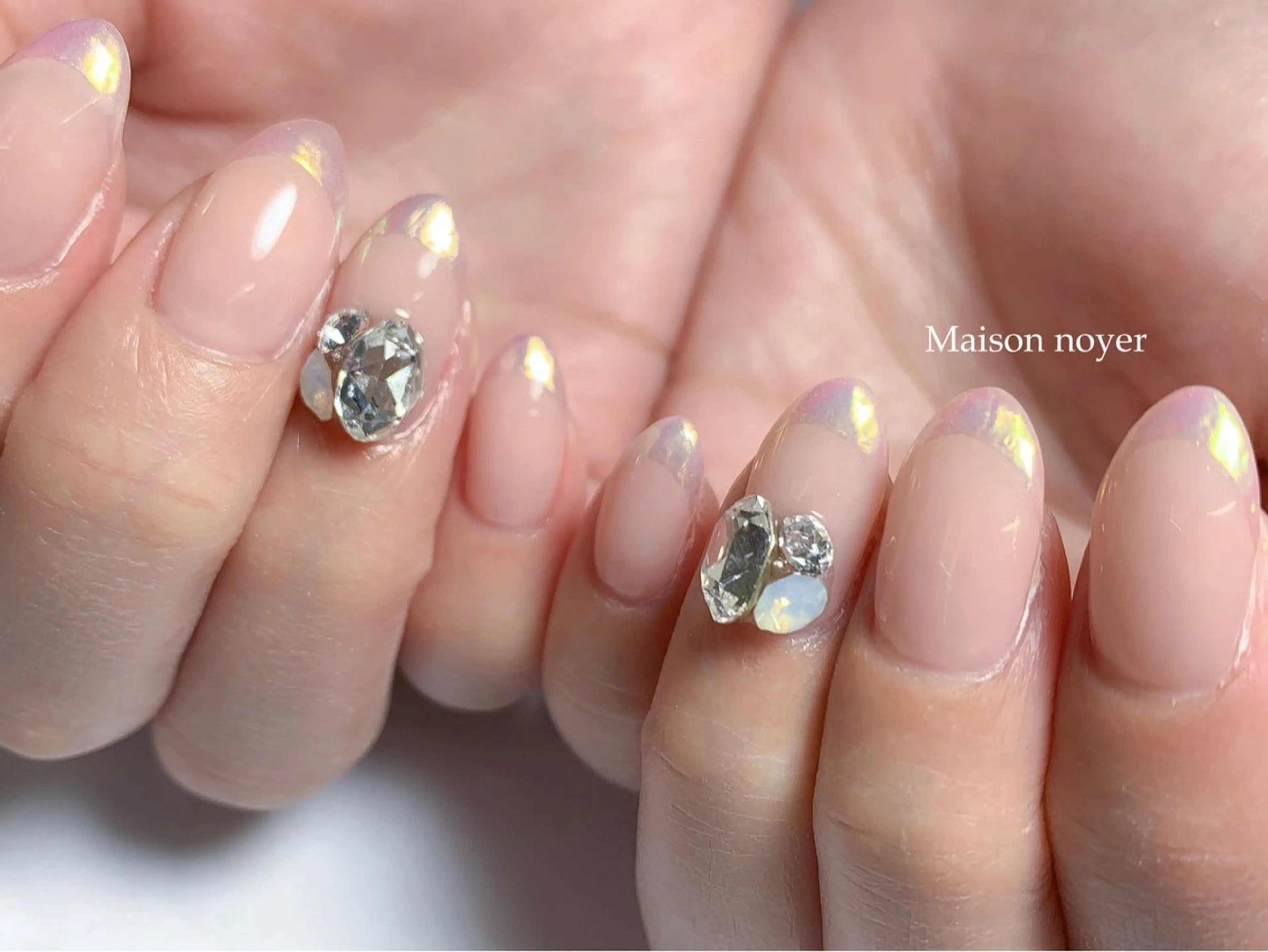 ネイル ストーンネイル ハンドネイル Maison noyer所属・Maison noyerのネイルデザイン