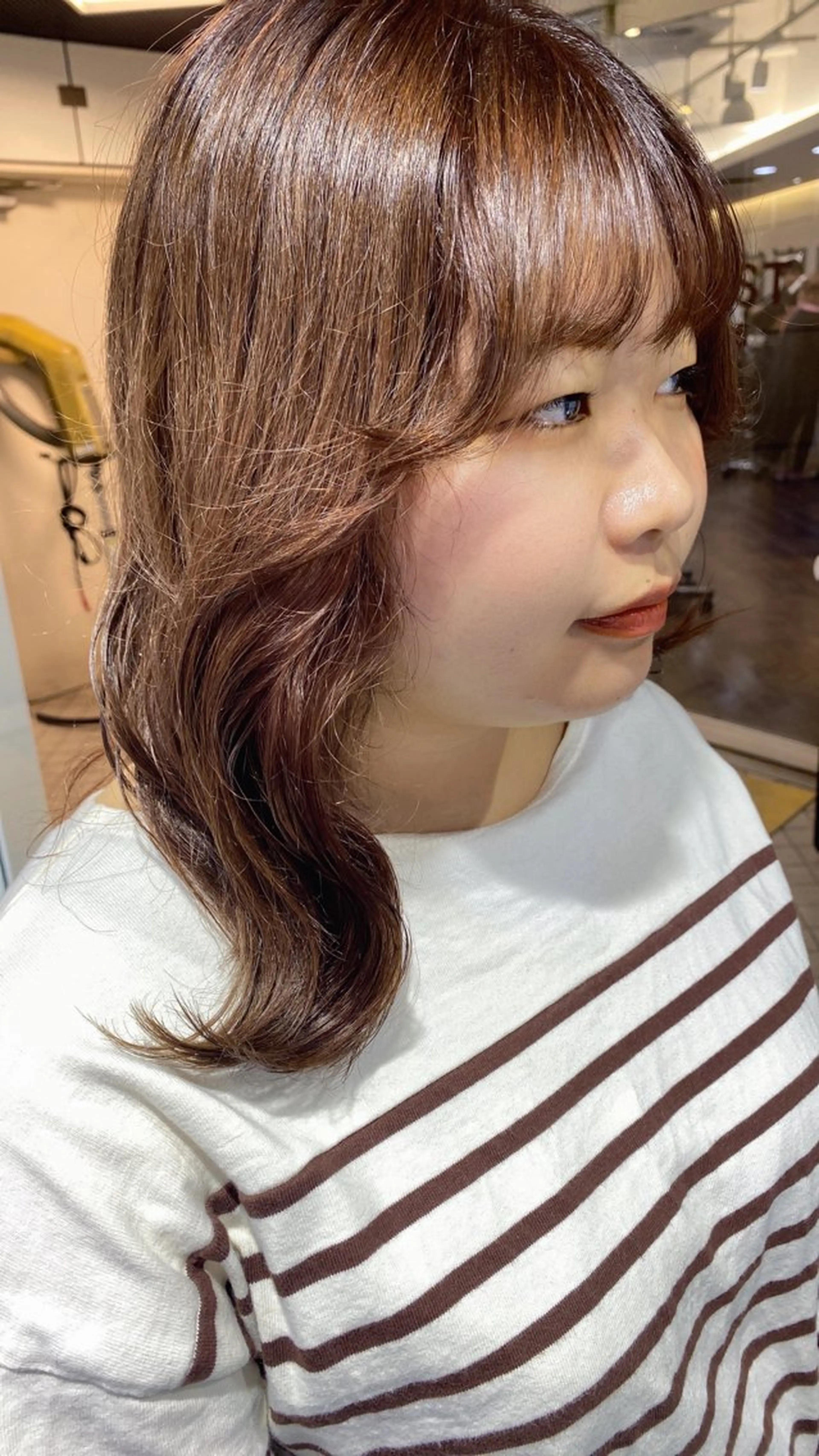 ミディアム カラー メンズ メンズブリーチ メンズハイライト メンズハイトーン メンズインナーカラー メンズ韓国風 ヘアカラー トリートメント ヘアセット designcolo r/似合わせNOKAのヘアスタイル