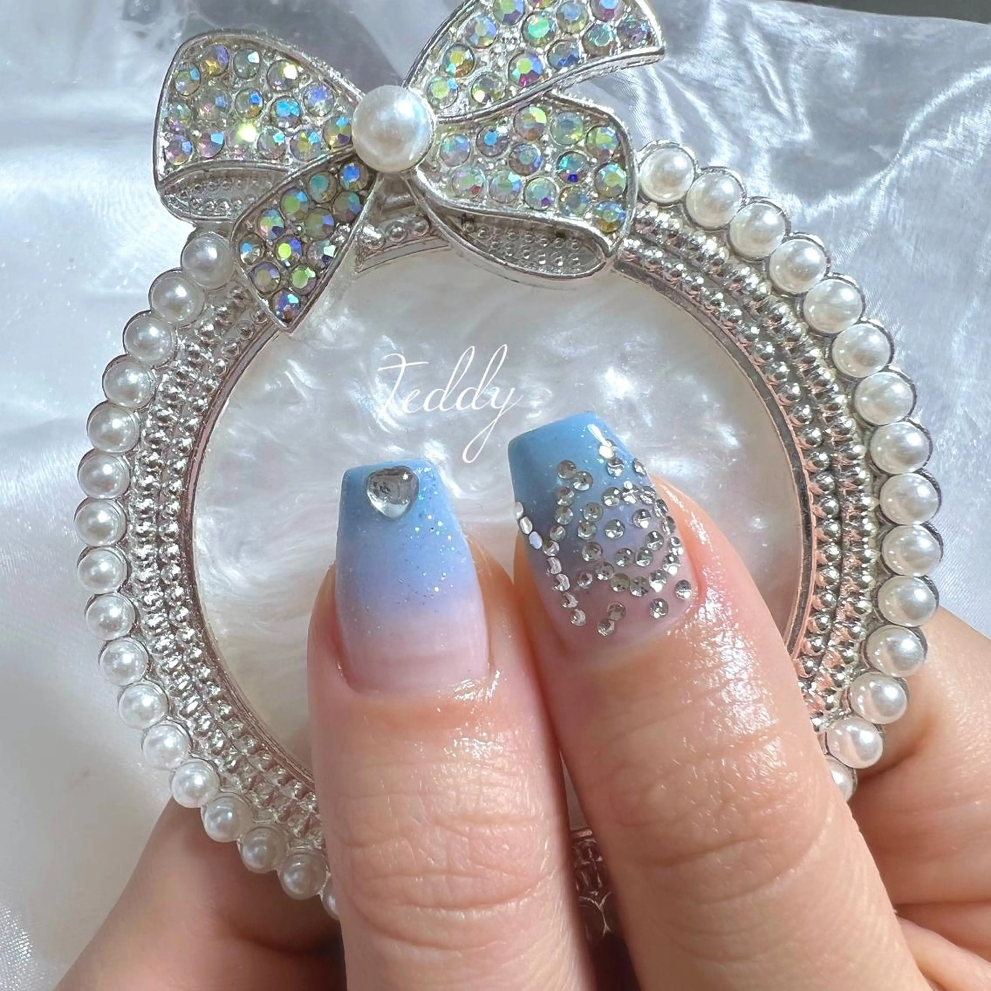 ネイル ハンドネイル ERINA ♥のネイルデザイン