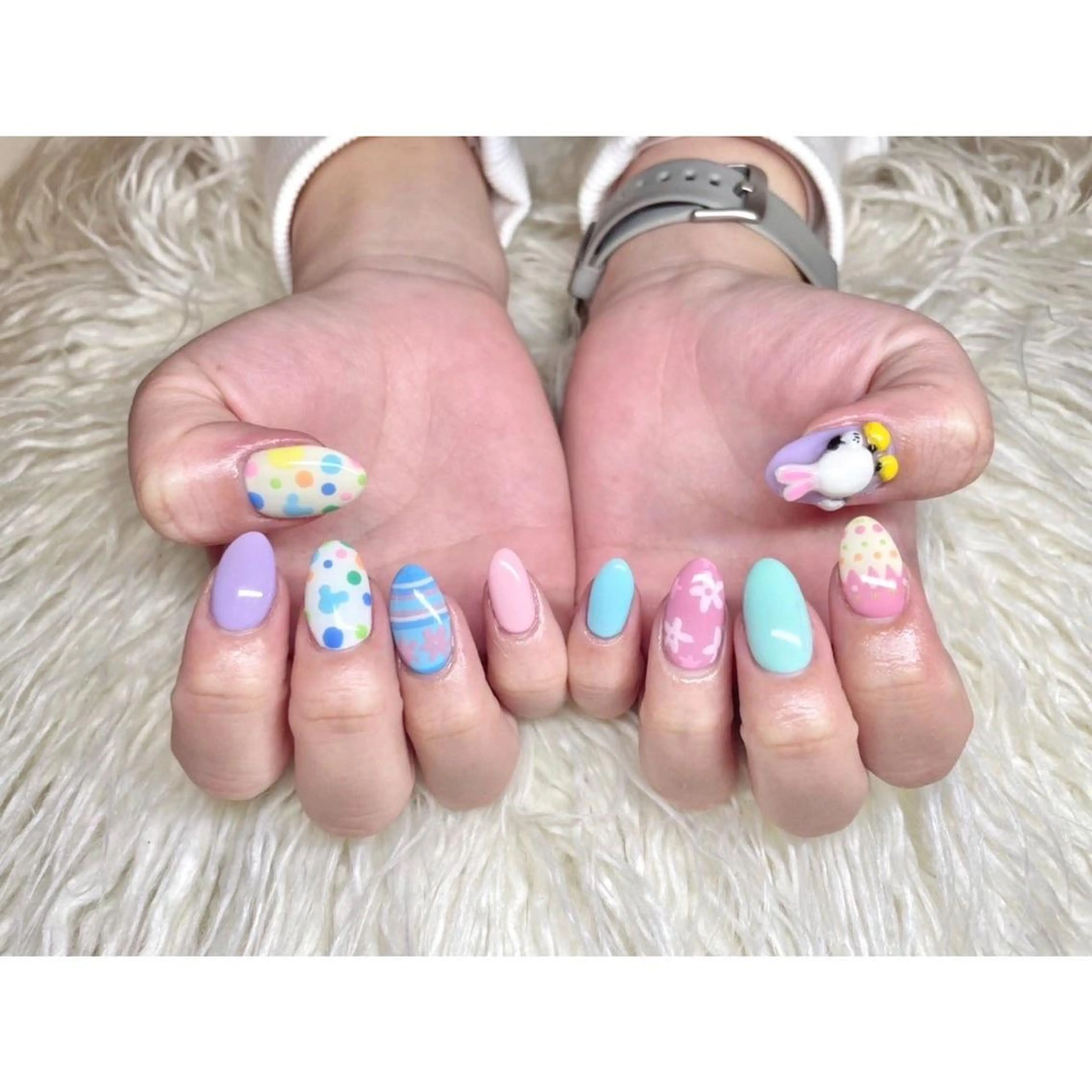 ネイル イースター ハンドネイル フットネイル Nail salon LuaRのネイルデザイン