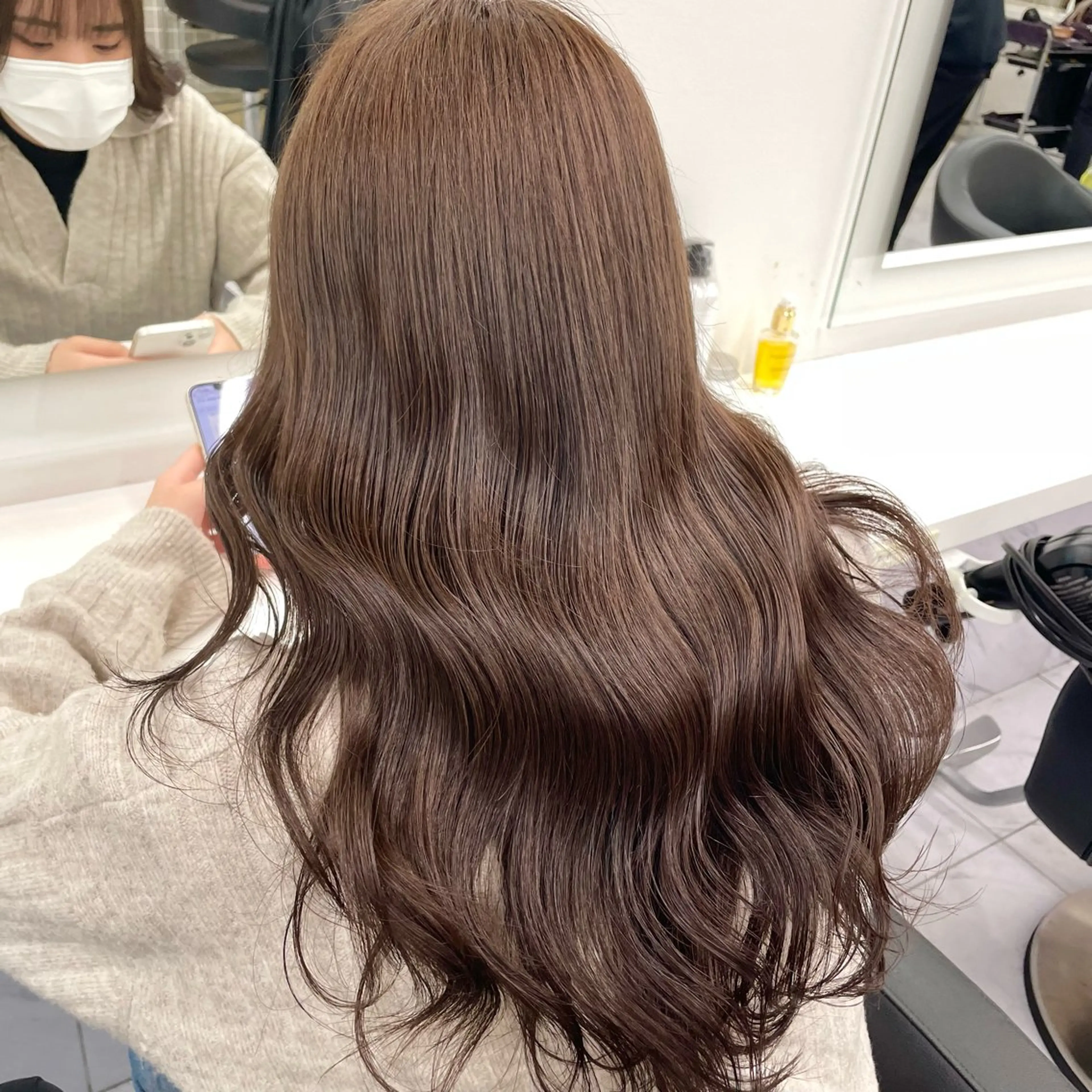 ロング カラー ヘアアレンジ 韓国レイヤー＆ピンク 艶髪🩶maikoのヘアスタイル