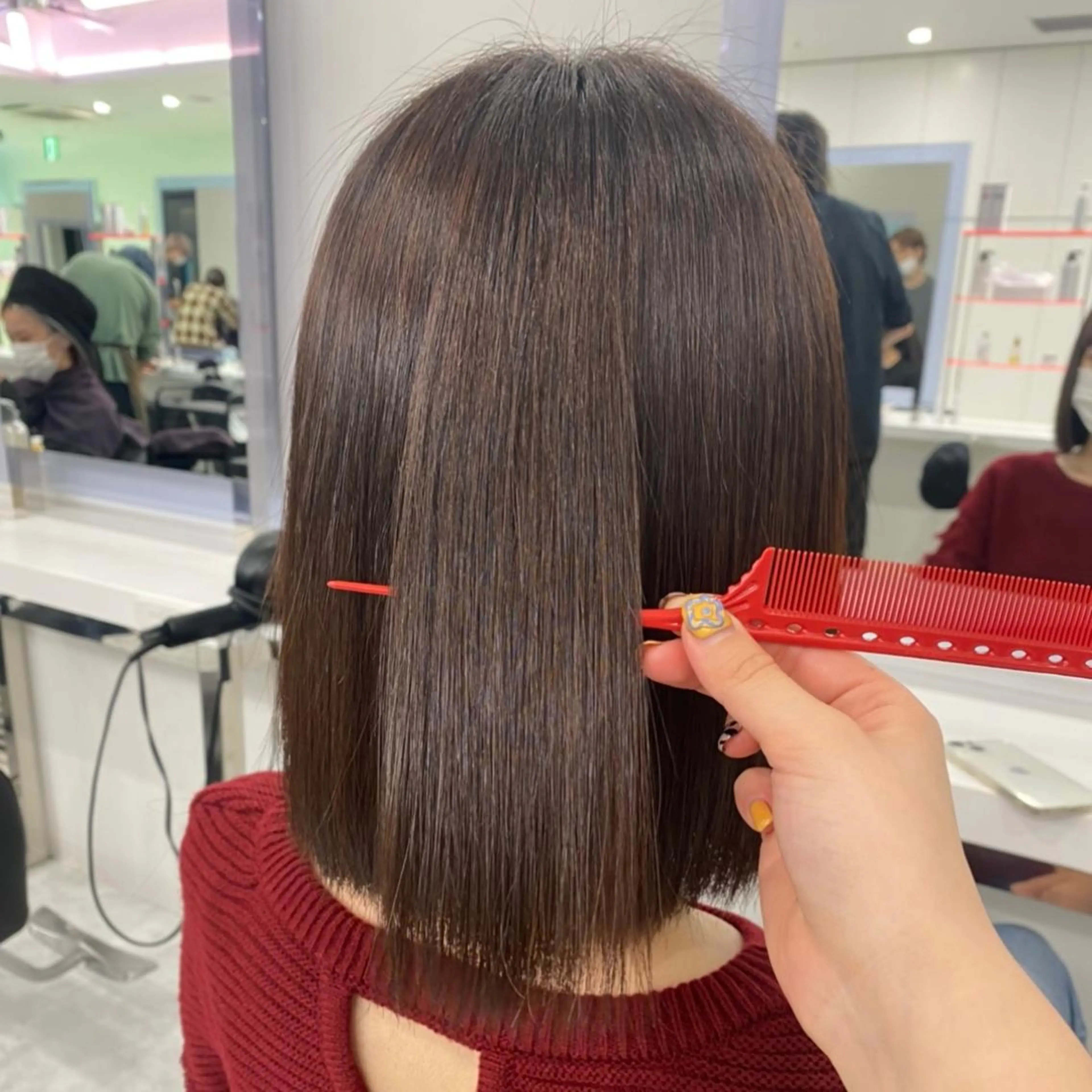 ミディアム カラー カット 縮毛矯正 トリートメント 🌼リナ🌼赤み消し オリーブ/ブラウンのヘアスタイル