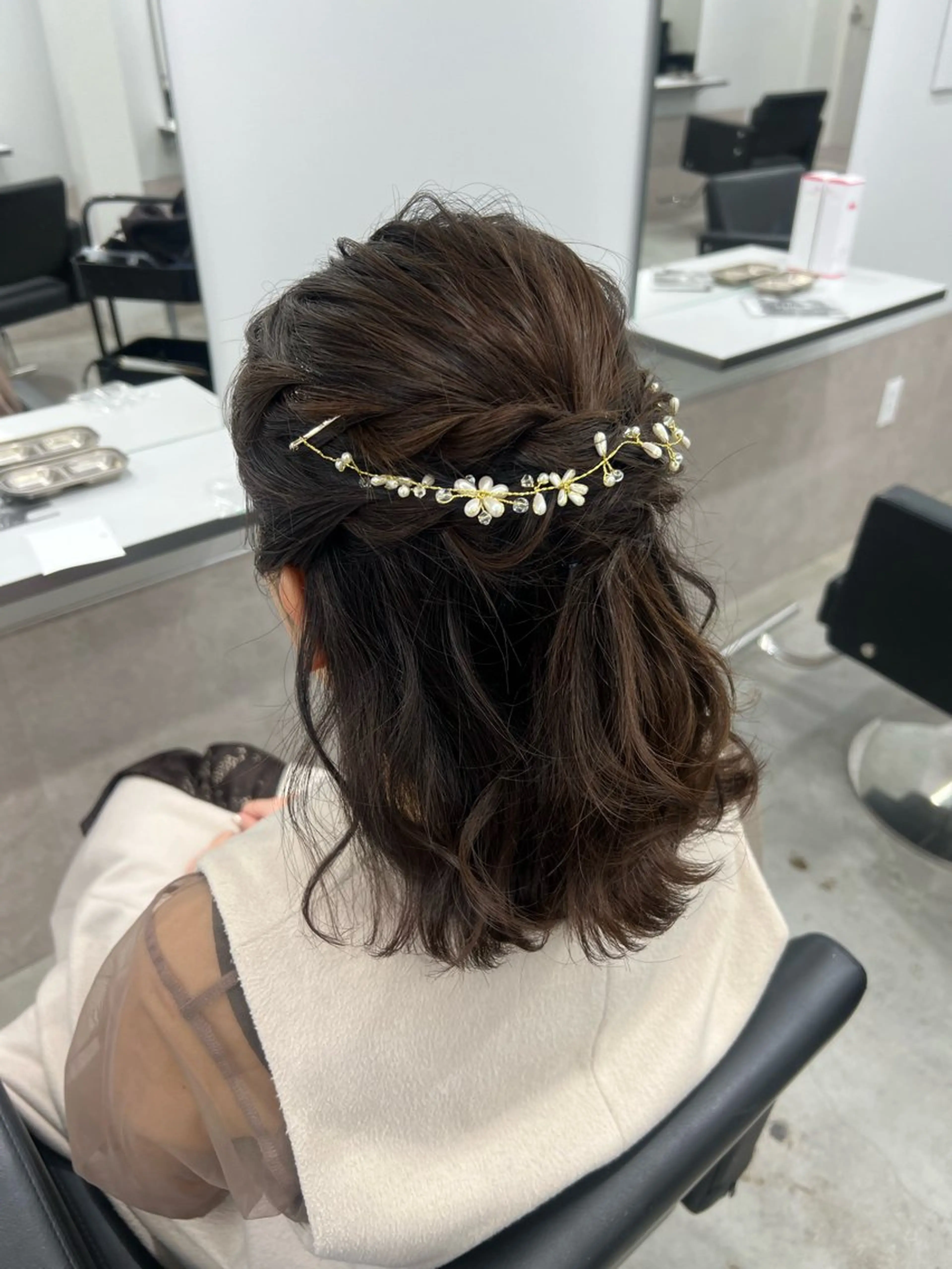 ミディアム ヘアセット maya レイヤーカットのヘアスタイル