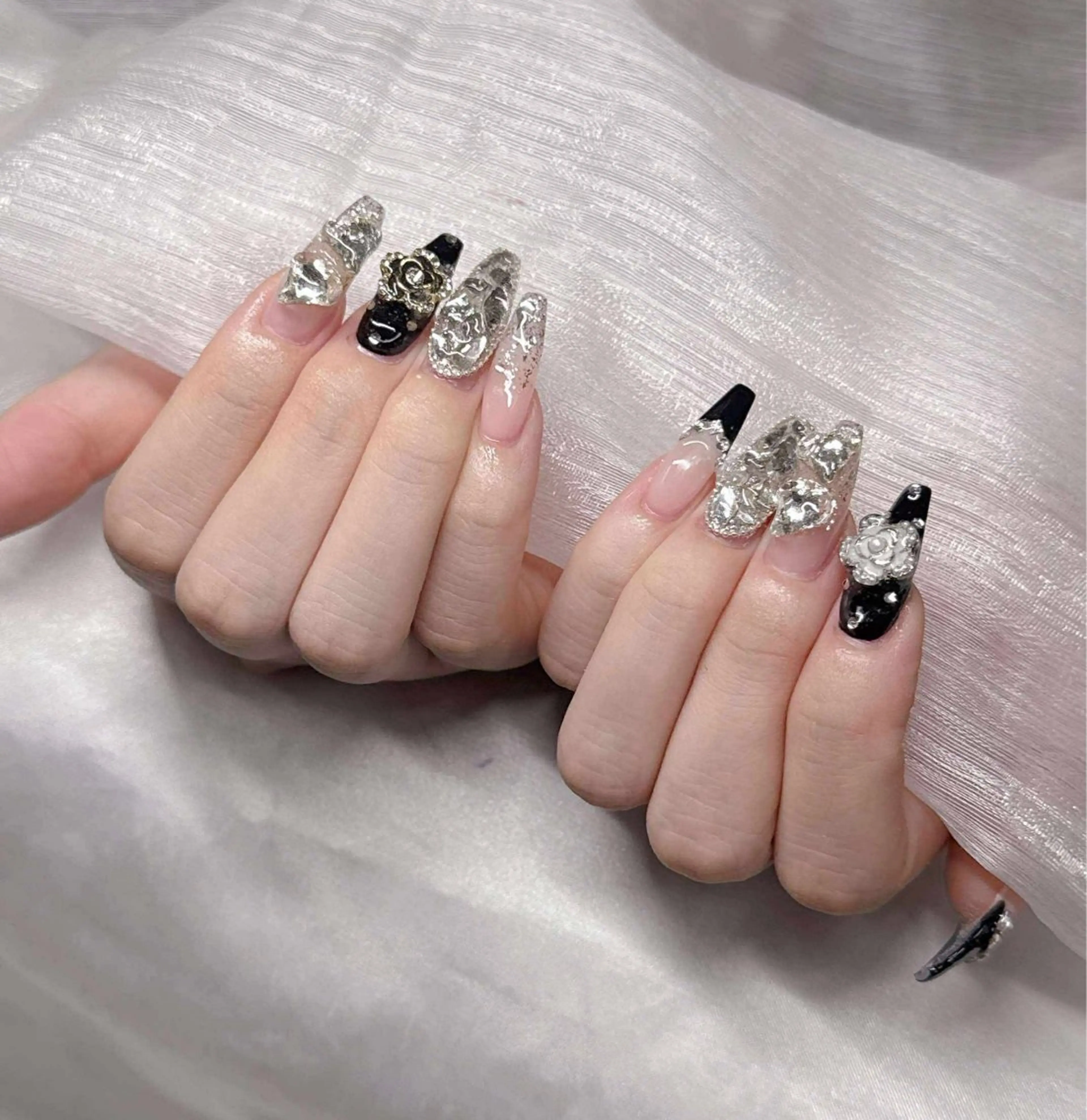 ネイル ハンドネイル Lee Nailsのネイルデザイン