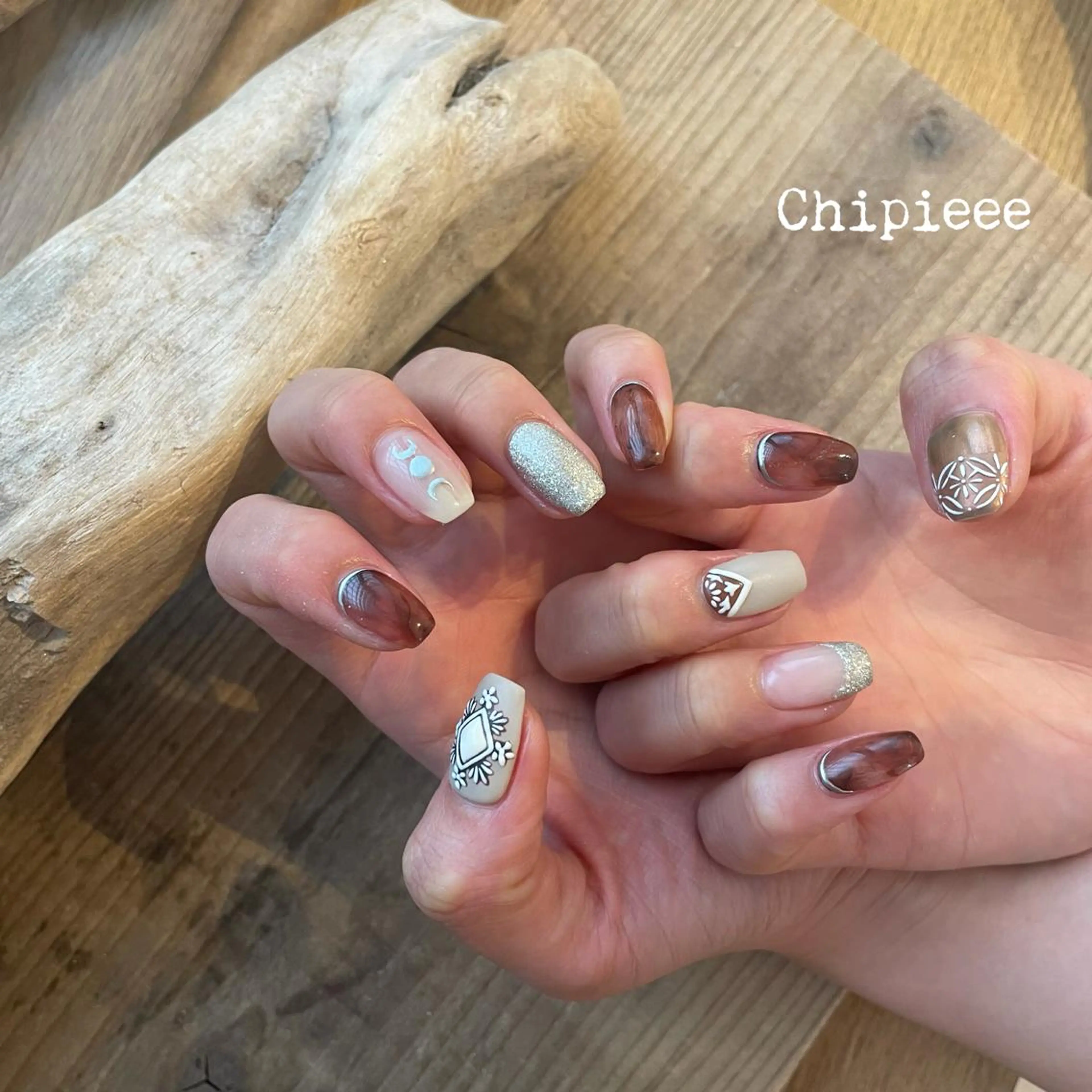 ネイル ハンドネイル revia所属・ERI Nailistのネイルデザイン