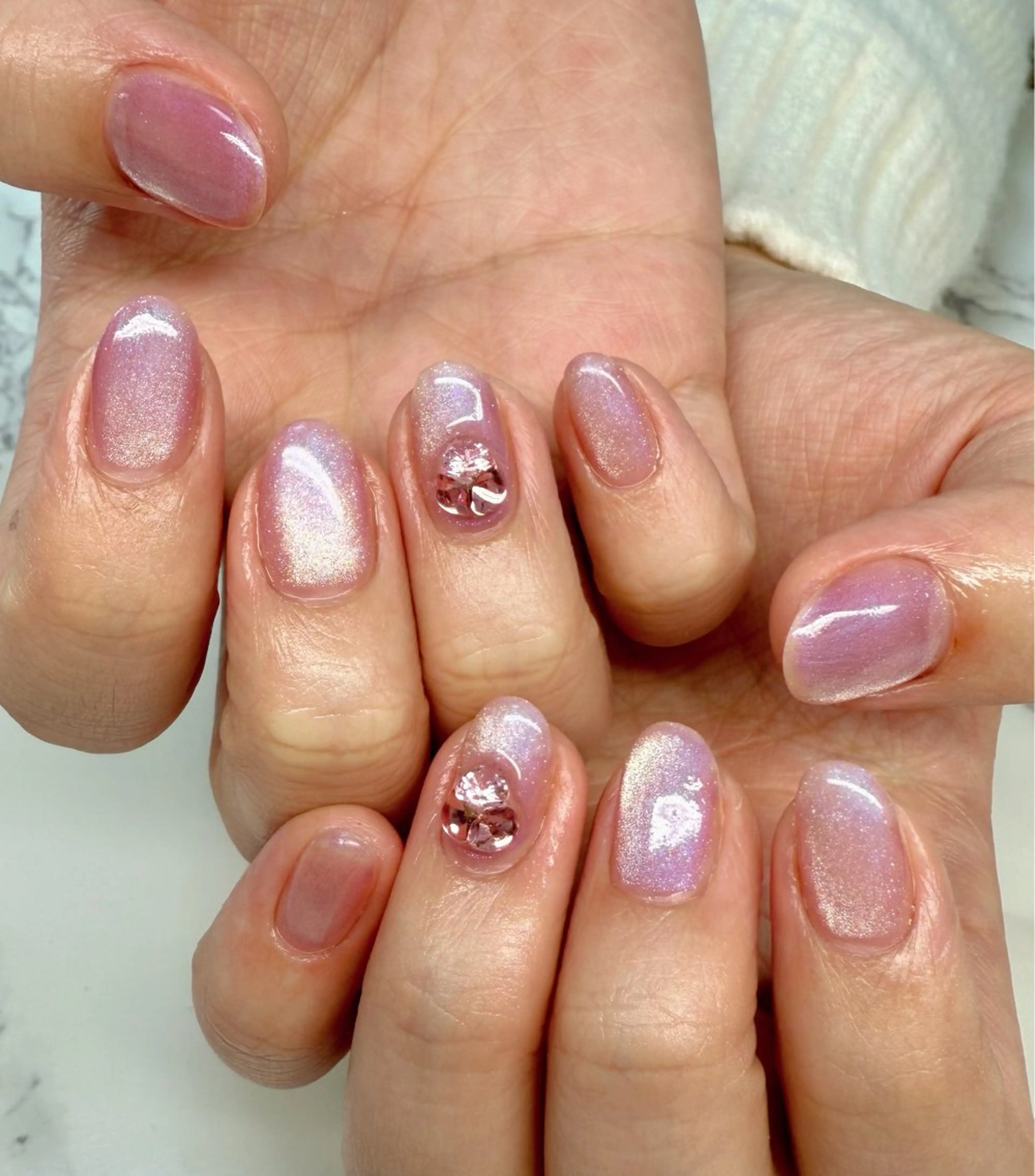 ネイル アートネイル チークネイル フレンチネイル キラキラネイル ラメ(グリッター) M.N_ nailのネイルデザイン