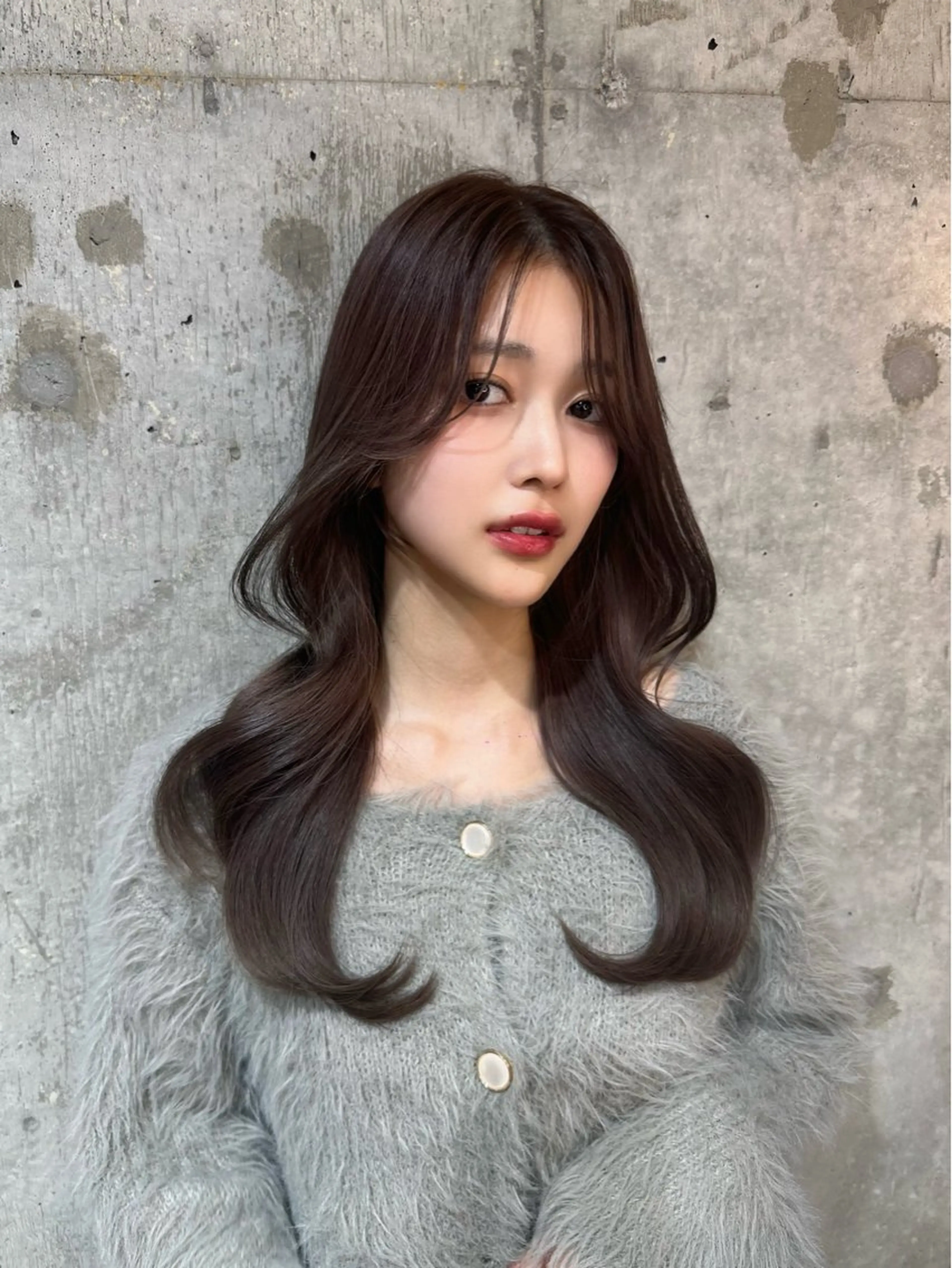 セミロング カラー ベージュカラー 黒髪 ブルーカラー ブルーブラック ブラウンカラー カット ヘアカラー トリートメント ヘアセット 韓国レイヤー/透明感 カラー/髪質改善角所のヘアスタイル
