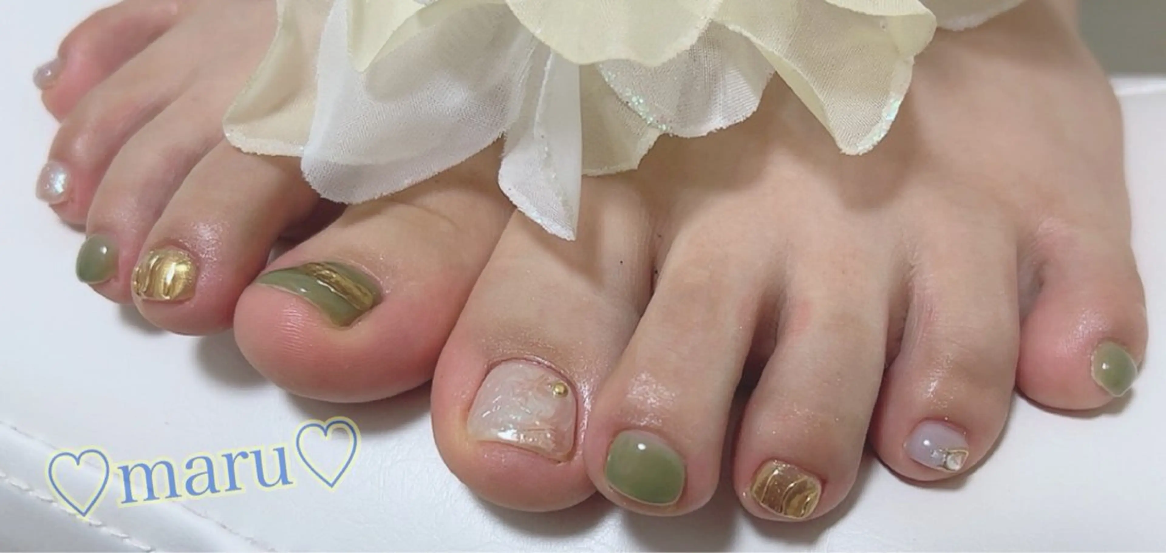ネイル ハンドネイル フットネイル まるみ♡8/25- 31お休み🙇‍♀️のネイルデザイン