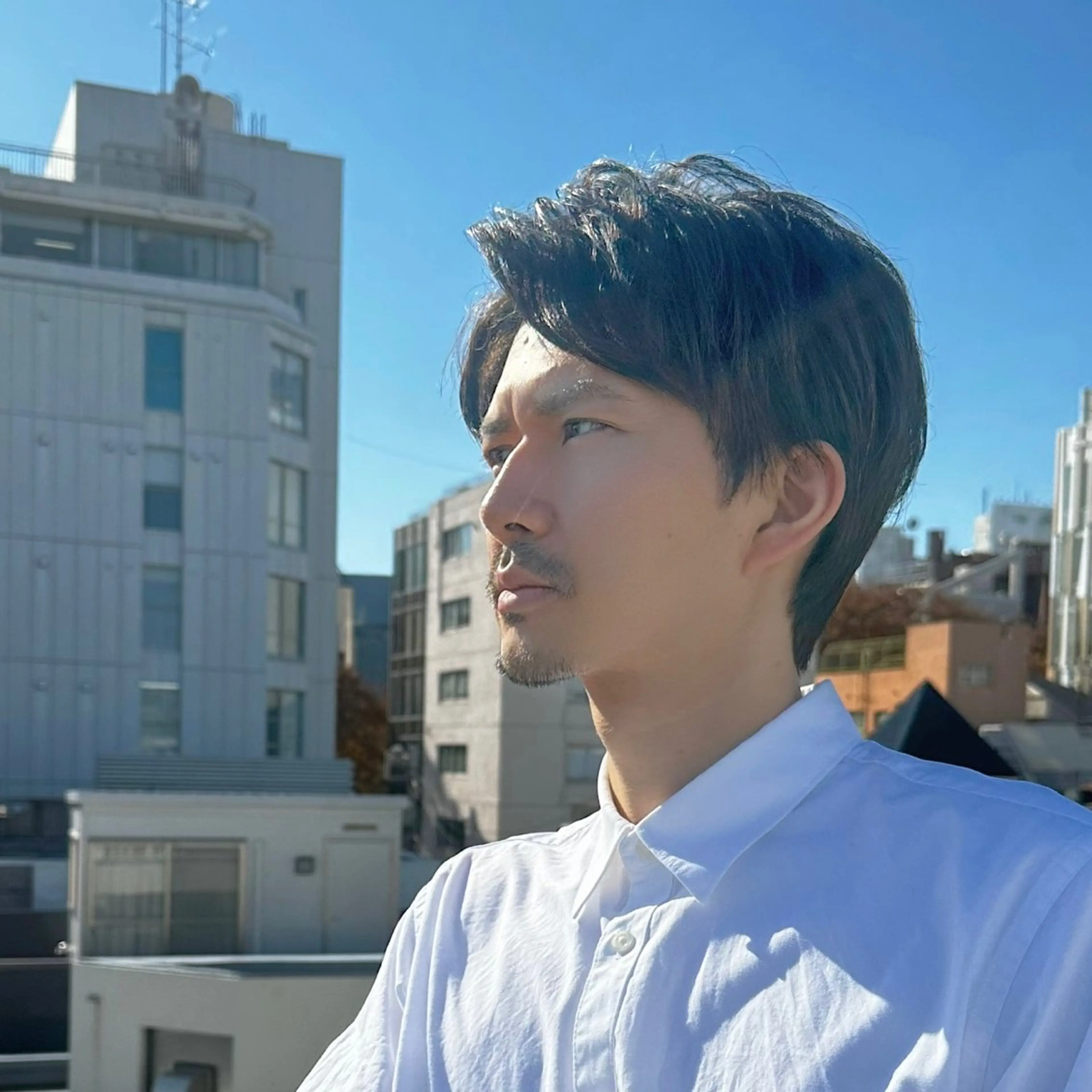 ショート カラー パーマ メンズ カルマパーマ メンズパーマ スペインカール ツイストスパイラルパーマ 刈り上げ 大人男子ヘア 💈メンズ特化吉田のヘアスタイル