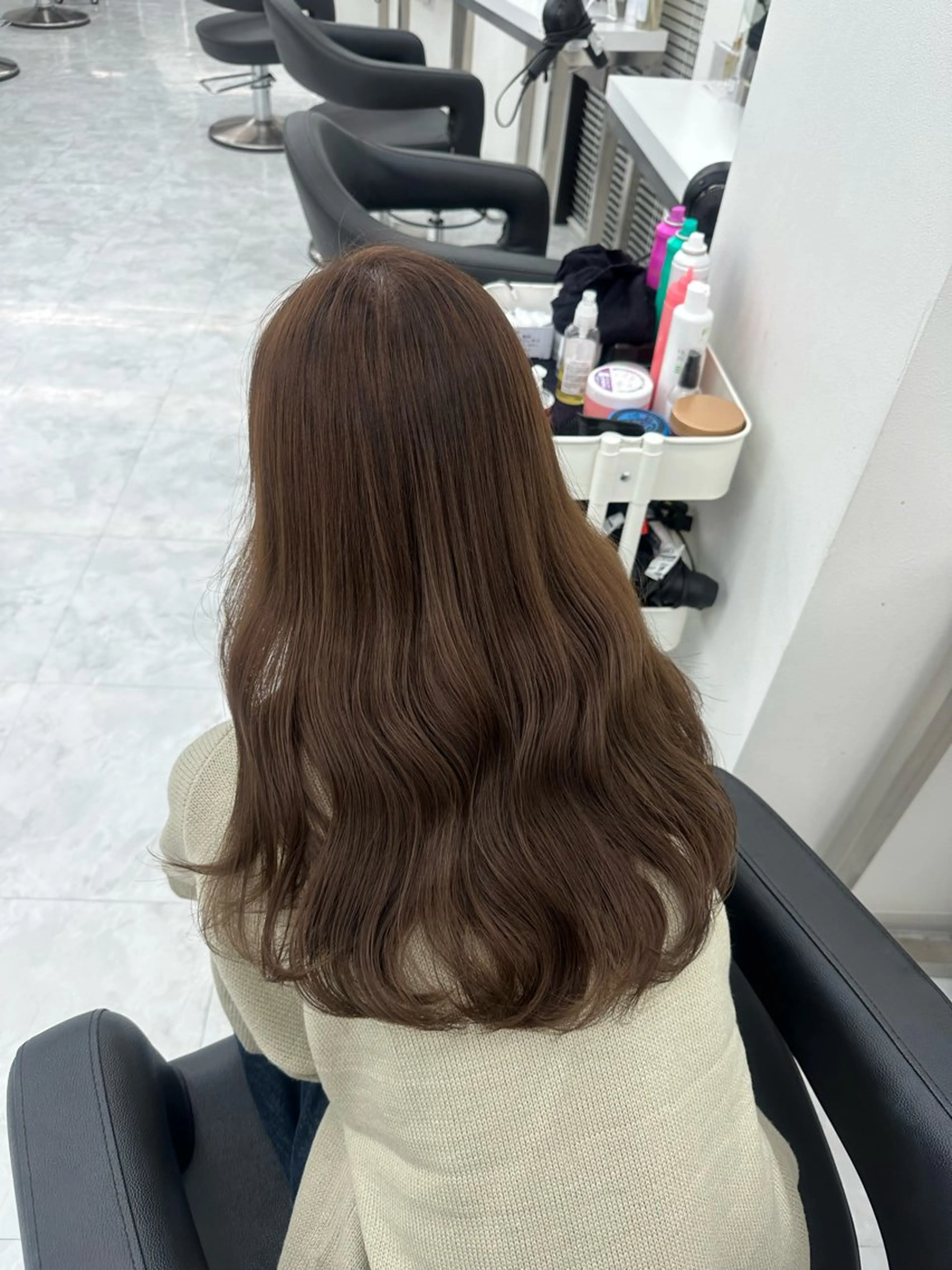 セミロング rio🧚🏻‍♀️ 暖色/グレージュのヘアスタイル