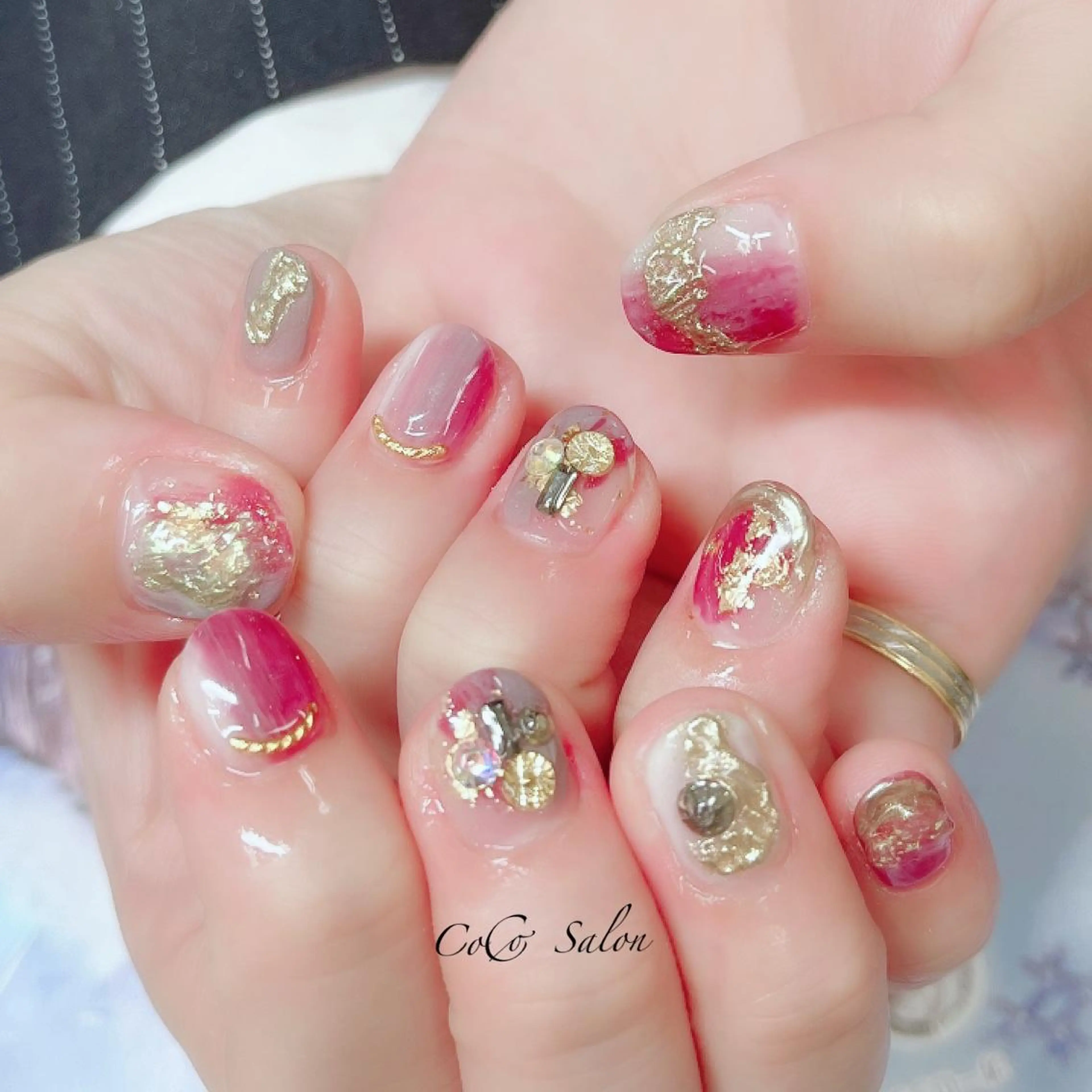ネイル 長さ出し フレンチネイル ジェルネイル グラデーション ミラーネイル ハンドネイル CoCoSalon ネイル/まつ毛予約のネイルデザイン