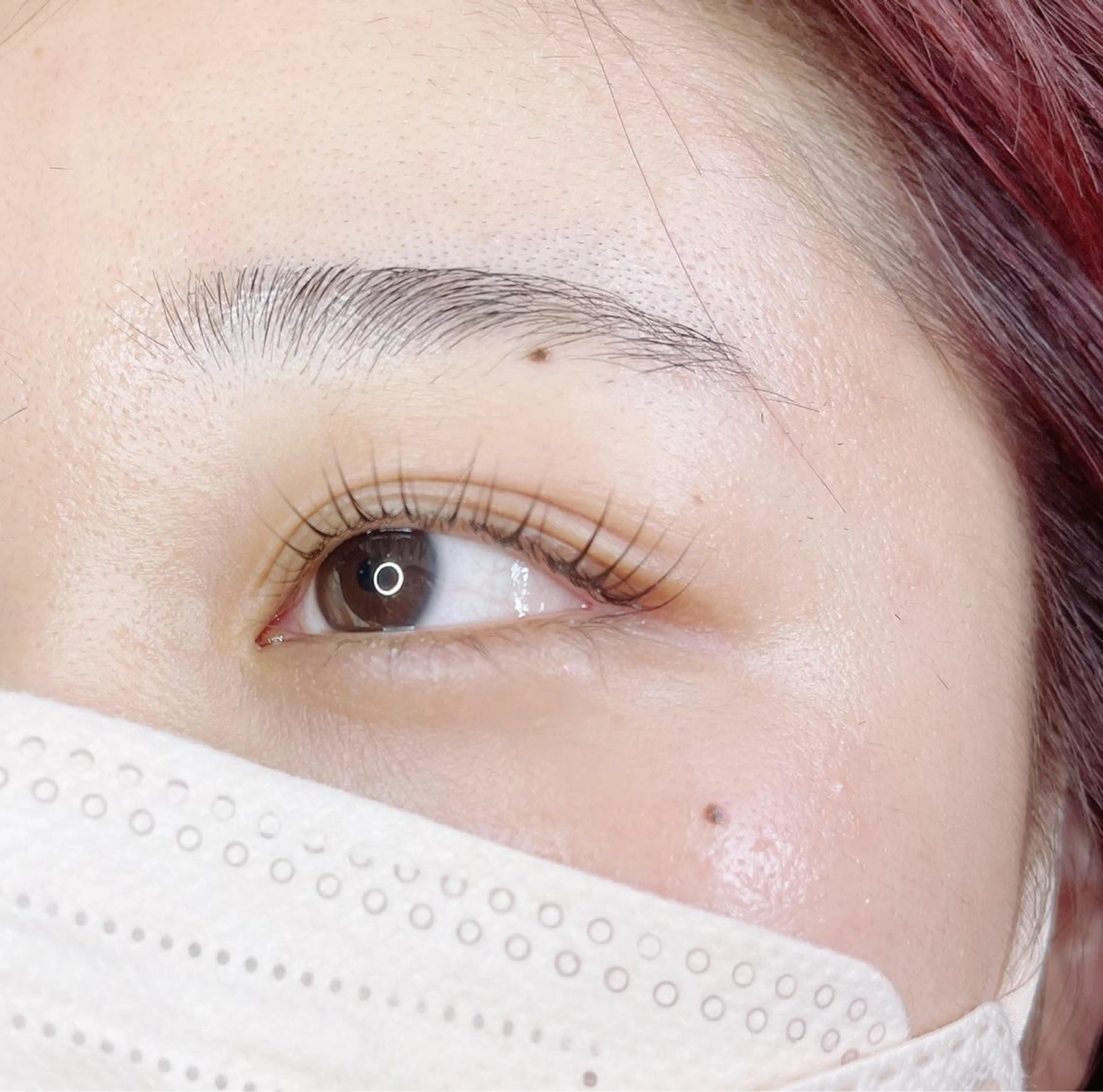 マツエク・マツパ カラーマツエク 韓国風マツエク まつげパーマ ワンホンマツエク mermooi nailのネイルデザイン