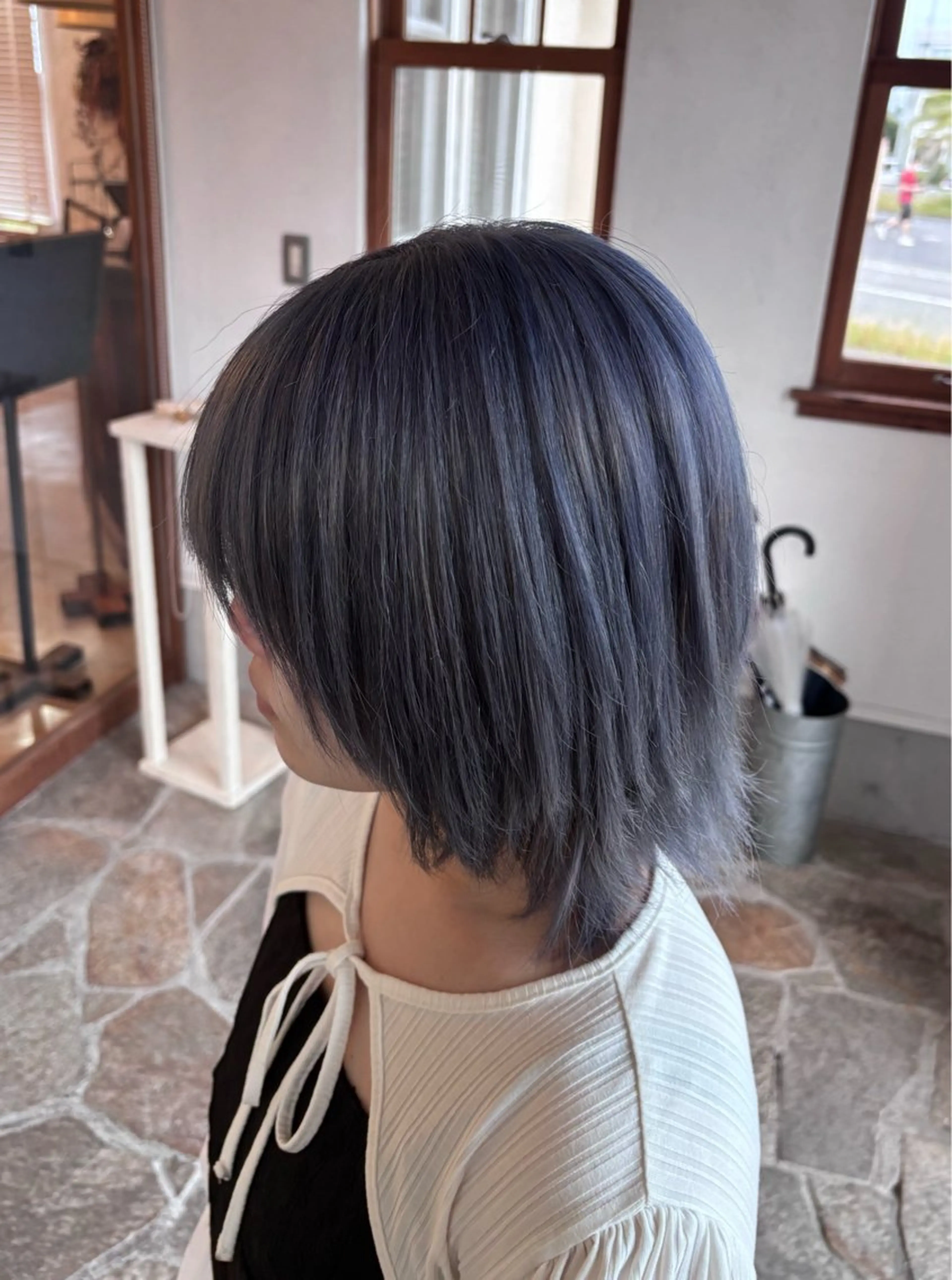 カラー ブリーチ ブルーカラー 透明感カラー ダブルカラー ヘアカラー 中矢 みつはのヘアスタイル