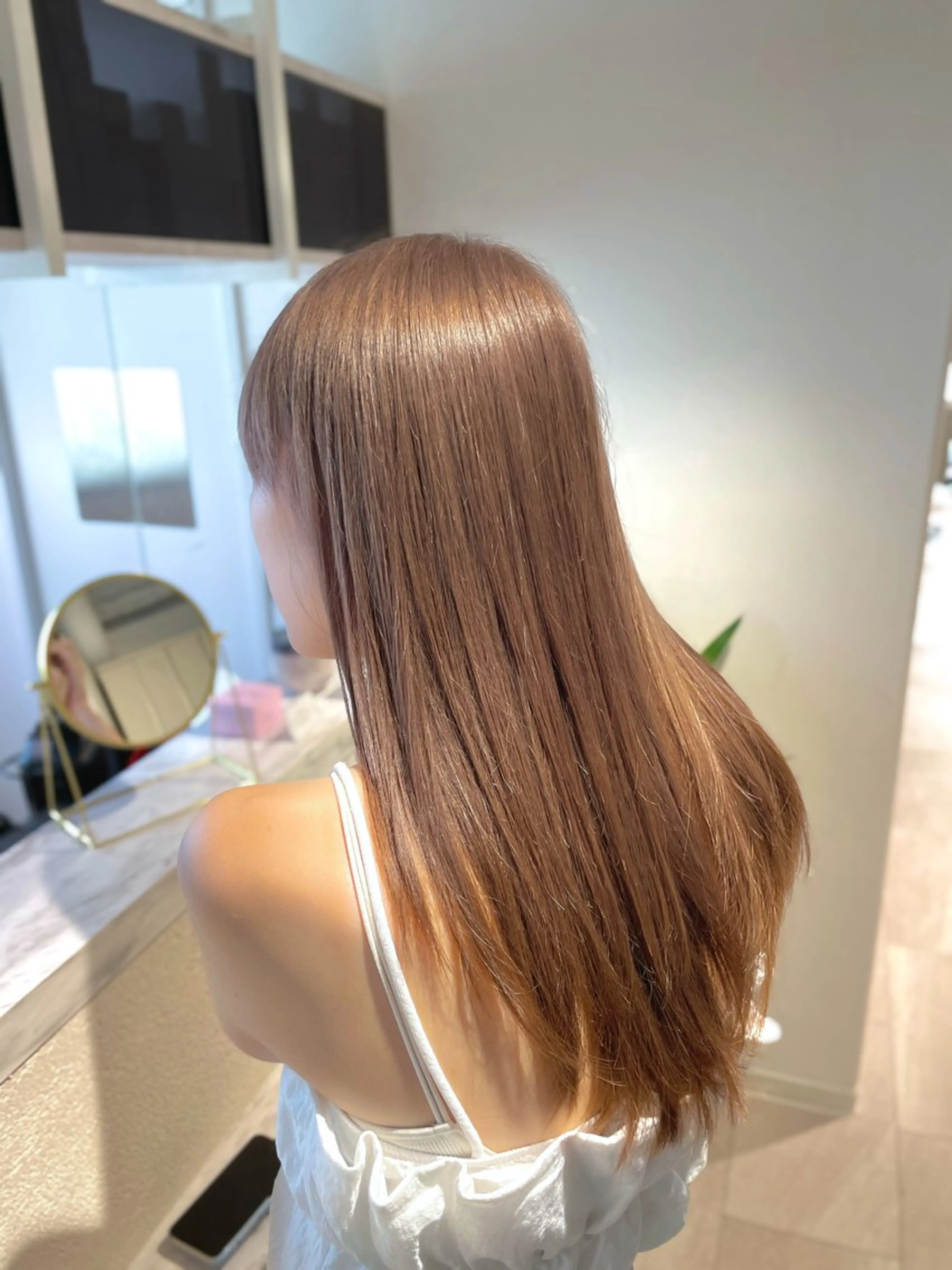 セミロング カラー カット ヘアカラー トリートメント Miyamoto Yasuchikaのヘアスタイル
