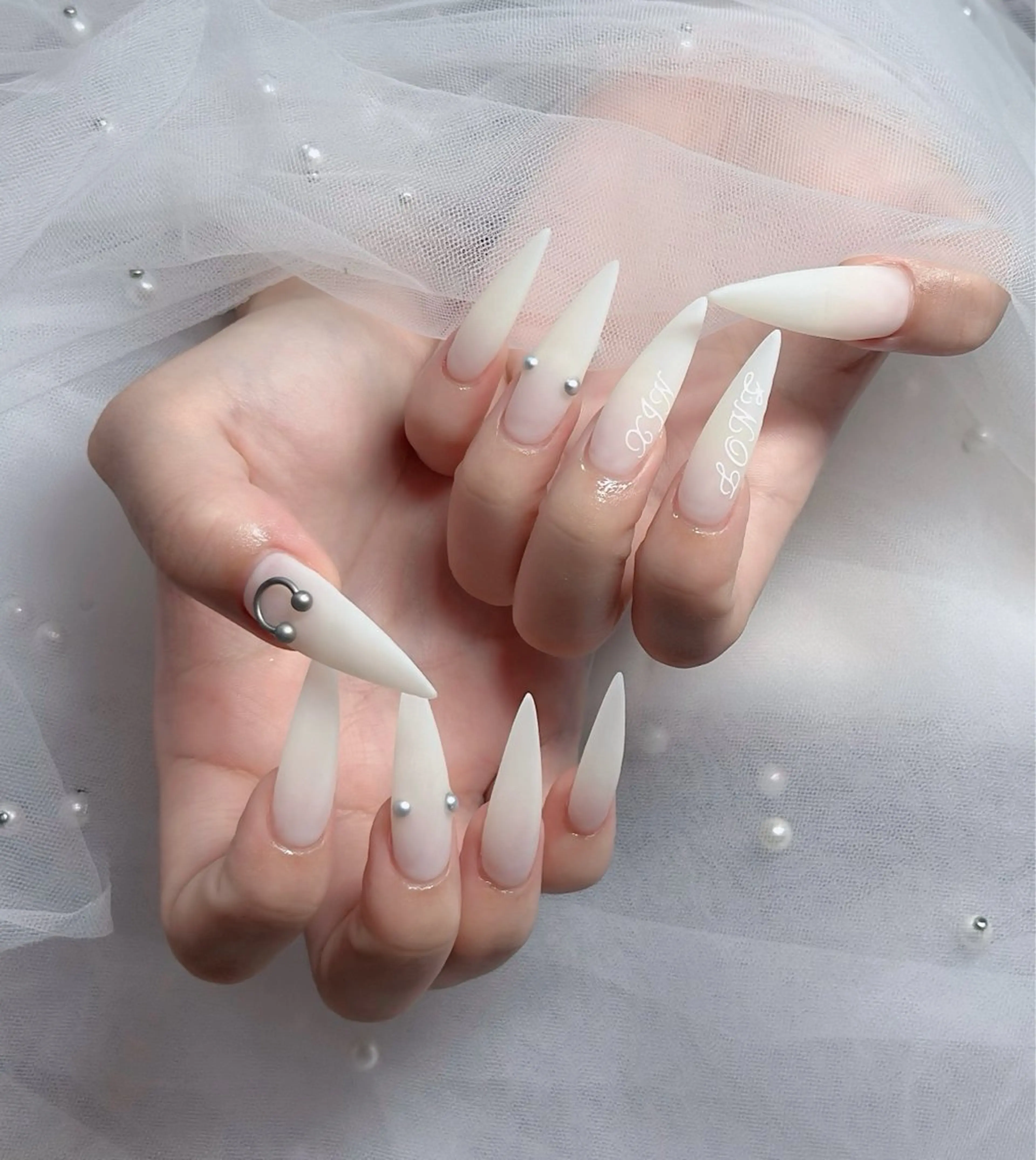 ネイル ハート キラキラネイル リボン ハンドネイル キノコ H.babynailのネイルデザイン