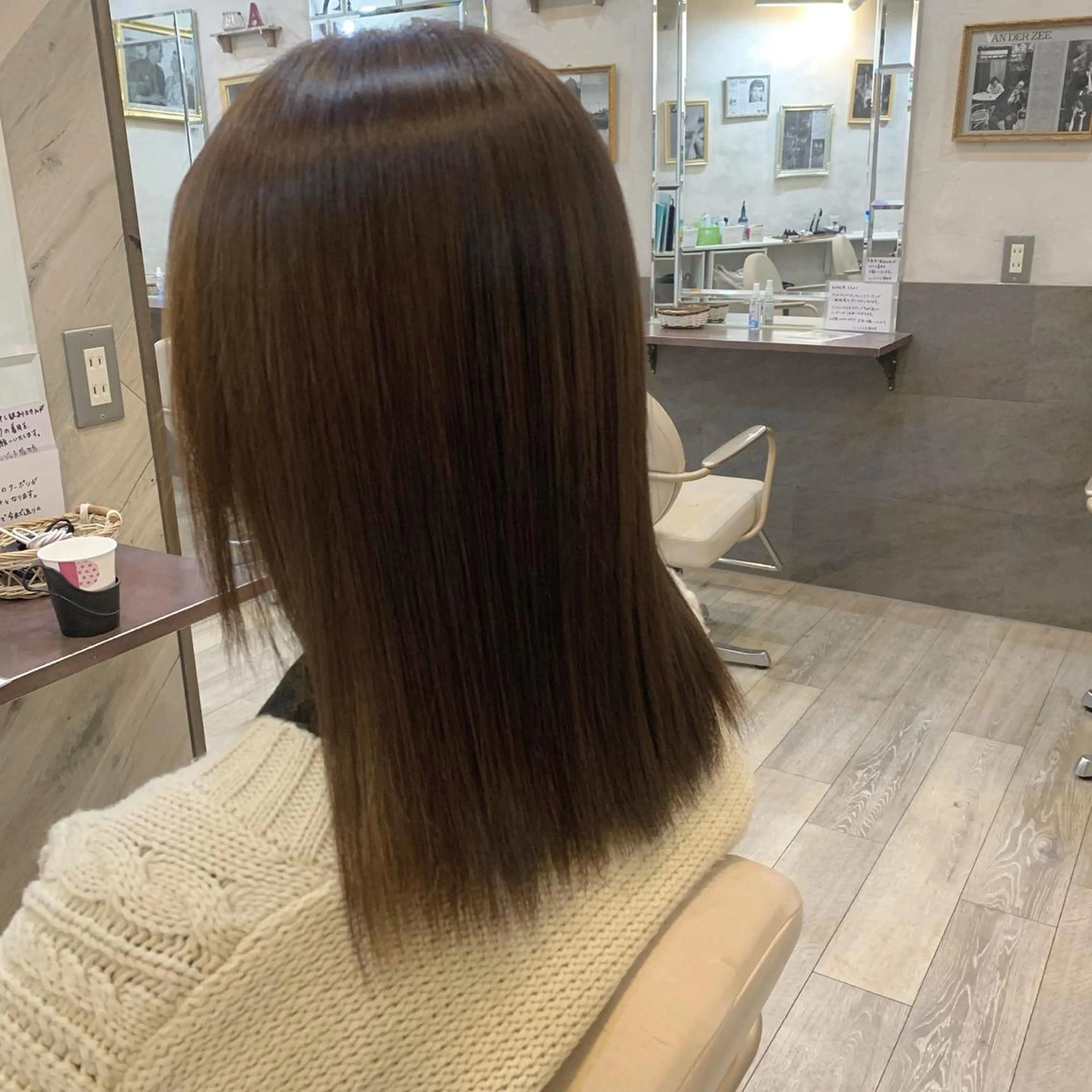 ミディアム パーマ number天王寺 スタイリストほたるのヘアスタイル