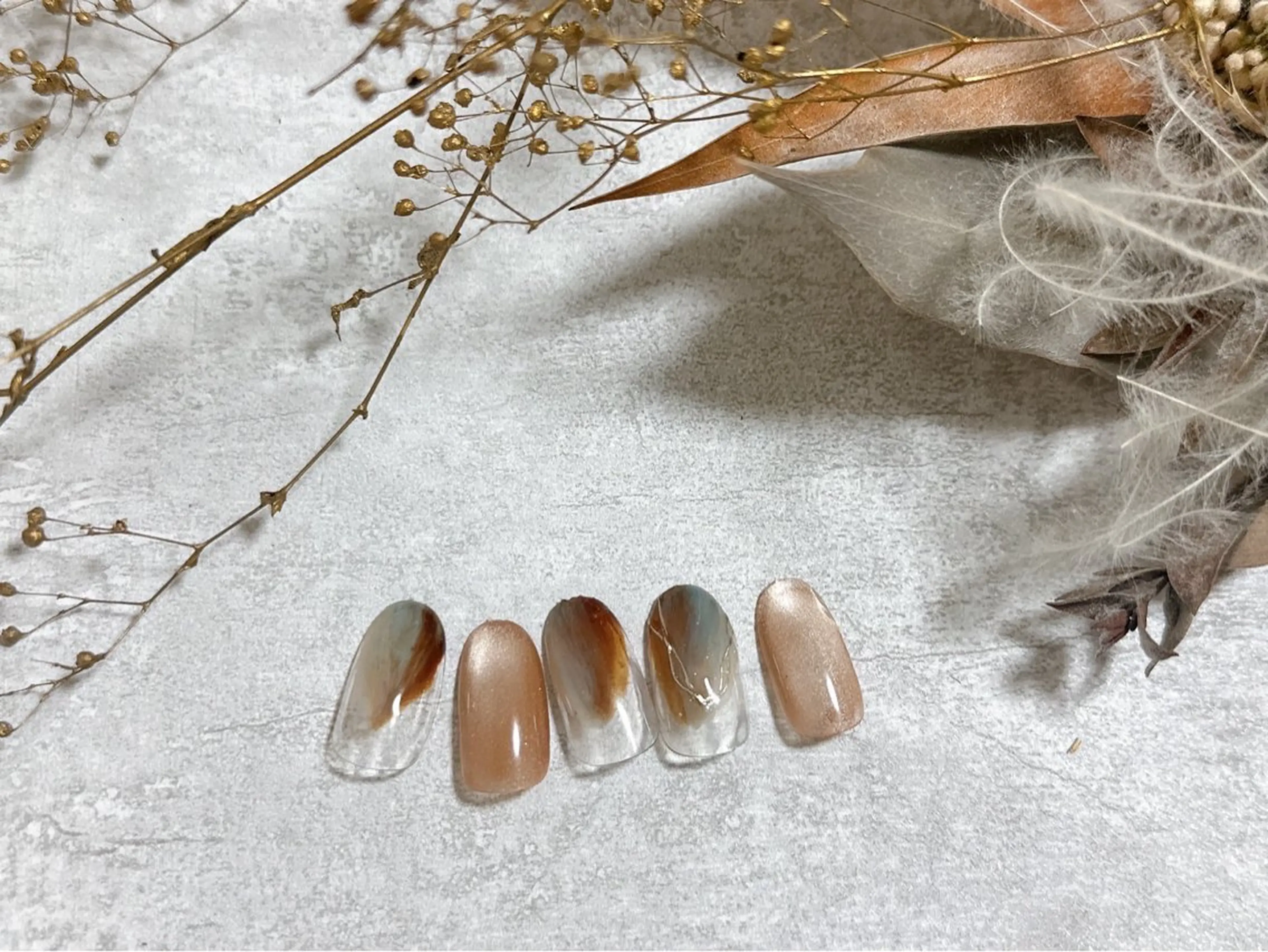 ネイル オーロラネイル フットネイル フレンチネイル ジェルネイル マグネットネイル ハンドネイル Mogu nail 二子玉川のネイルデザイン