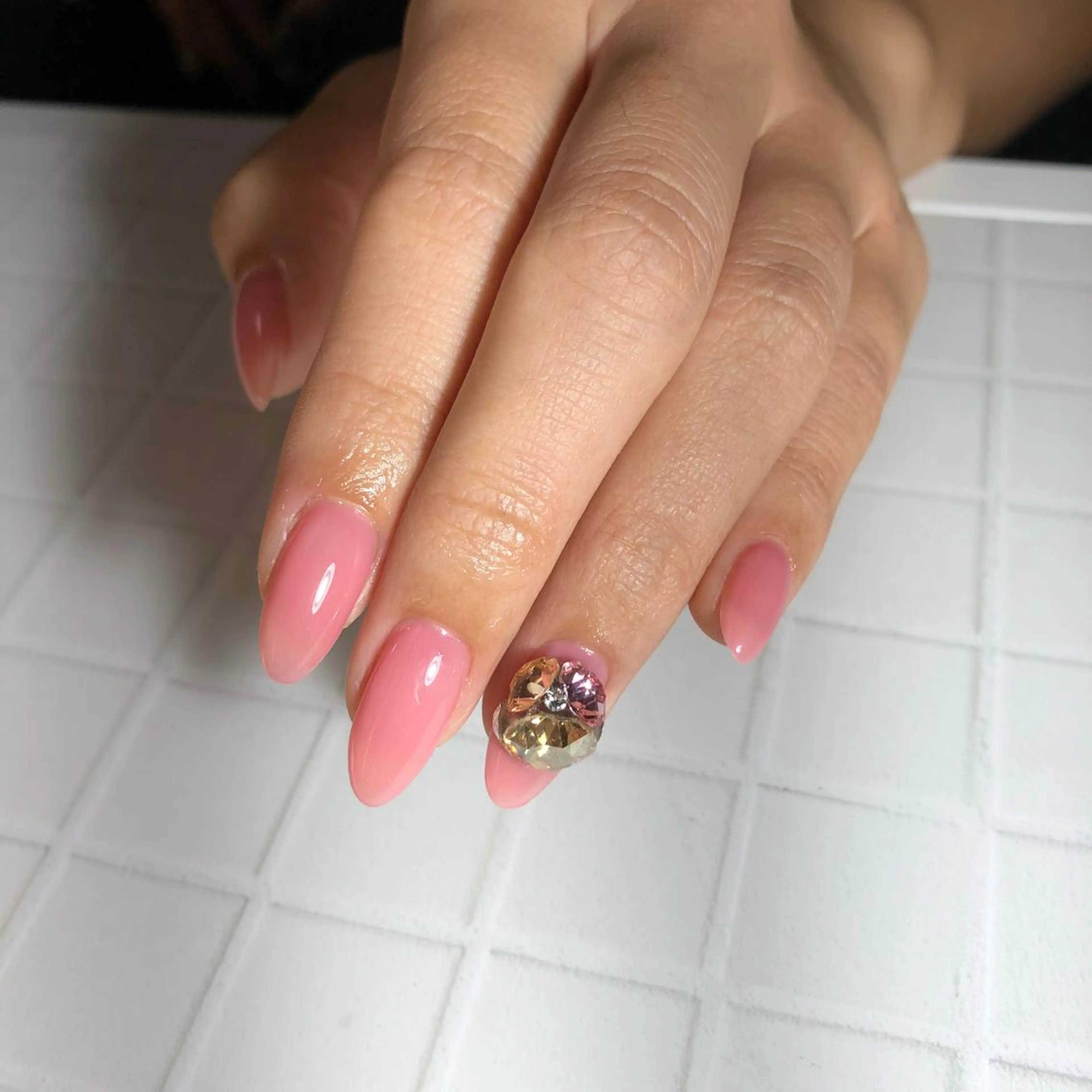 セミロング ネイル ハンドネイル ネイル さきみのネイルデザイン