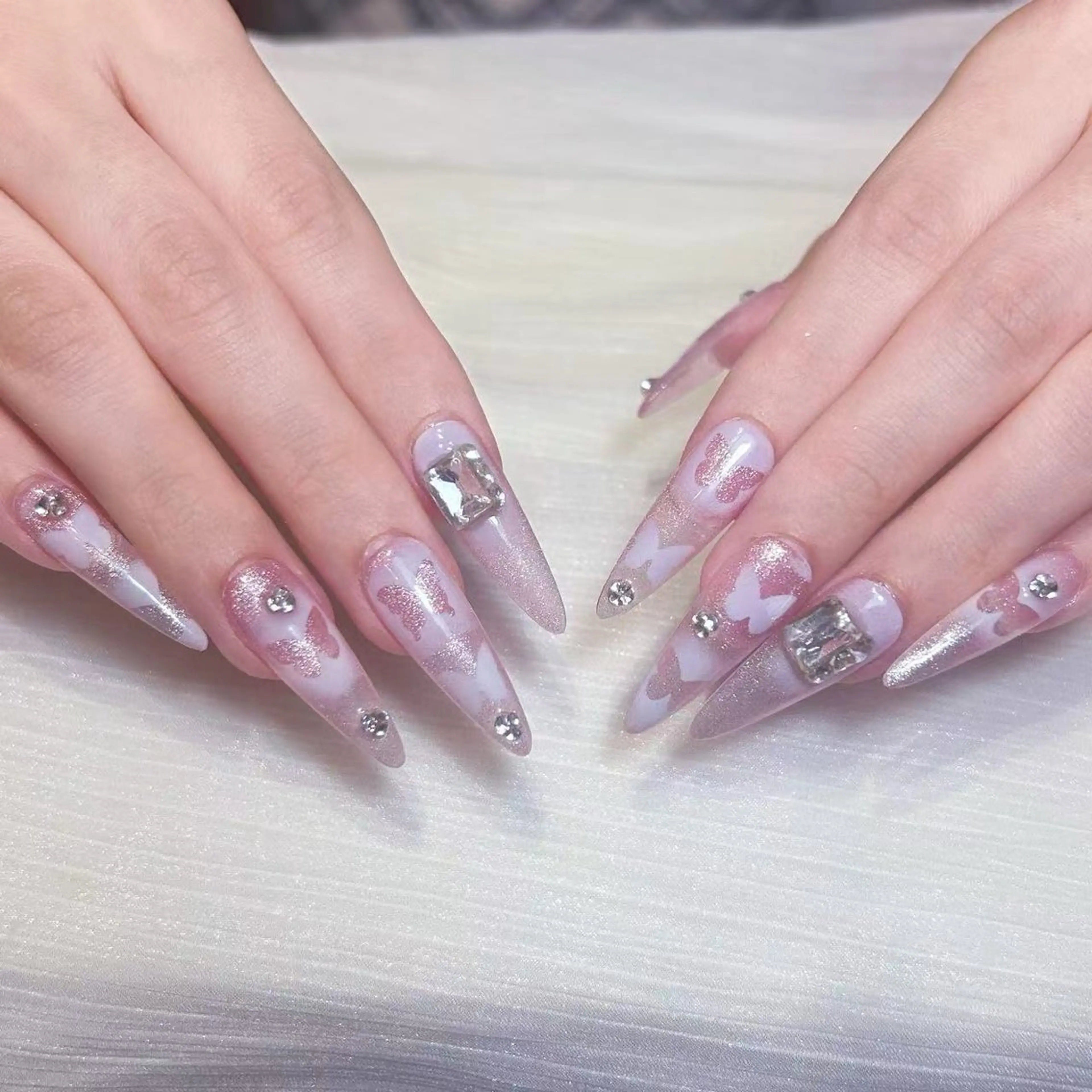 ネイル ハンドネイル DEMAIN- 🕊️のネイルデザイン