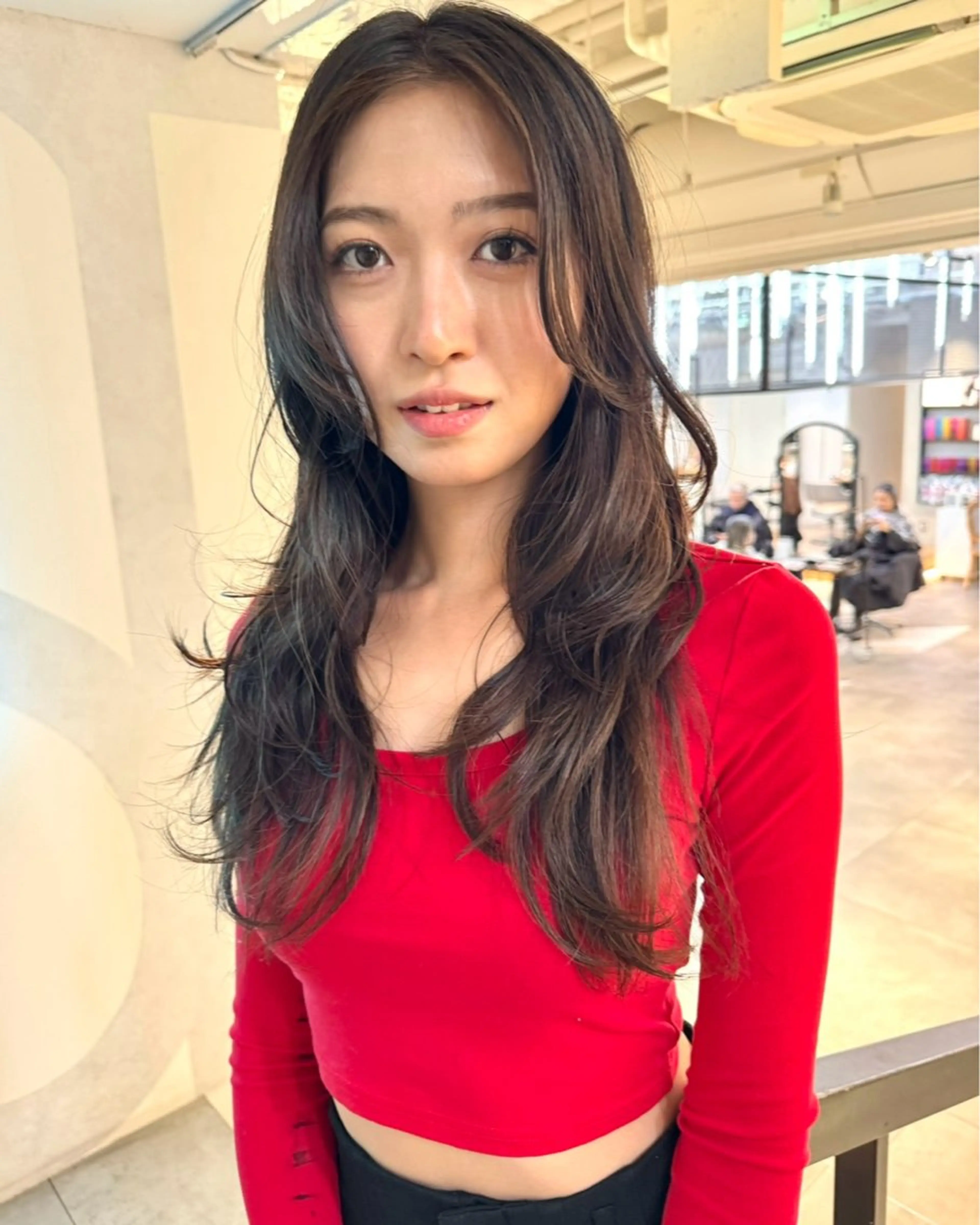 ロング 顔周りカット/透明感 カラー✂️MEIのヘアスタイル