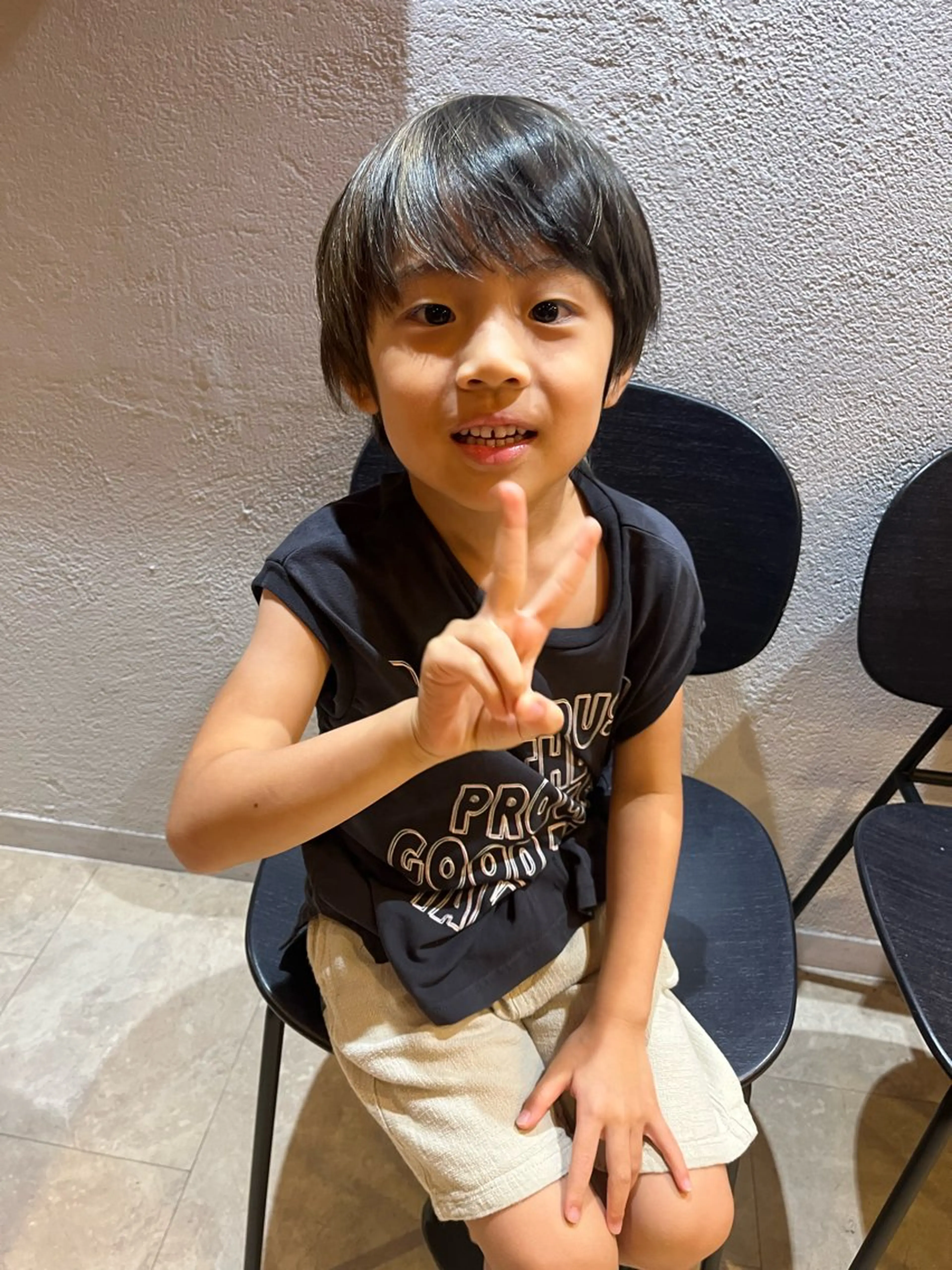 ショート キッズ カット 佐藤 永夏のヘアスタイル