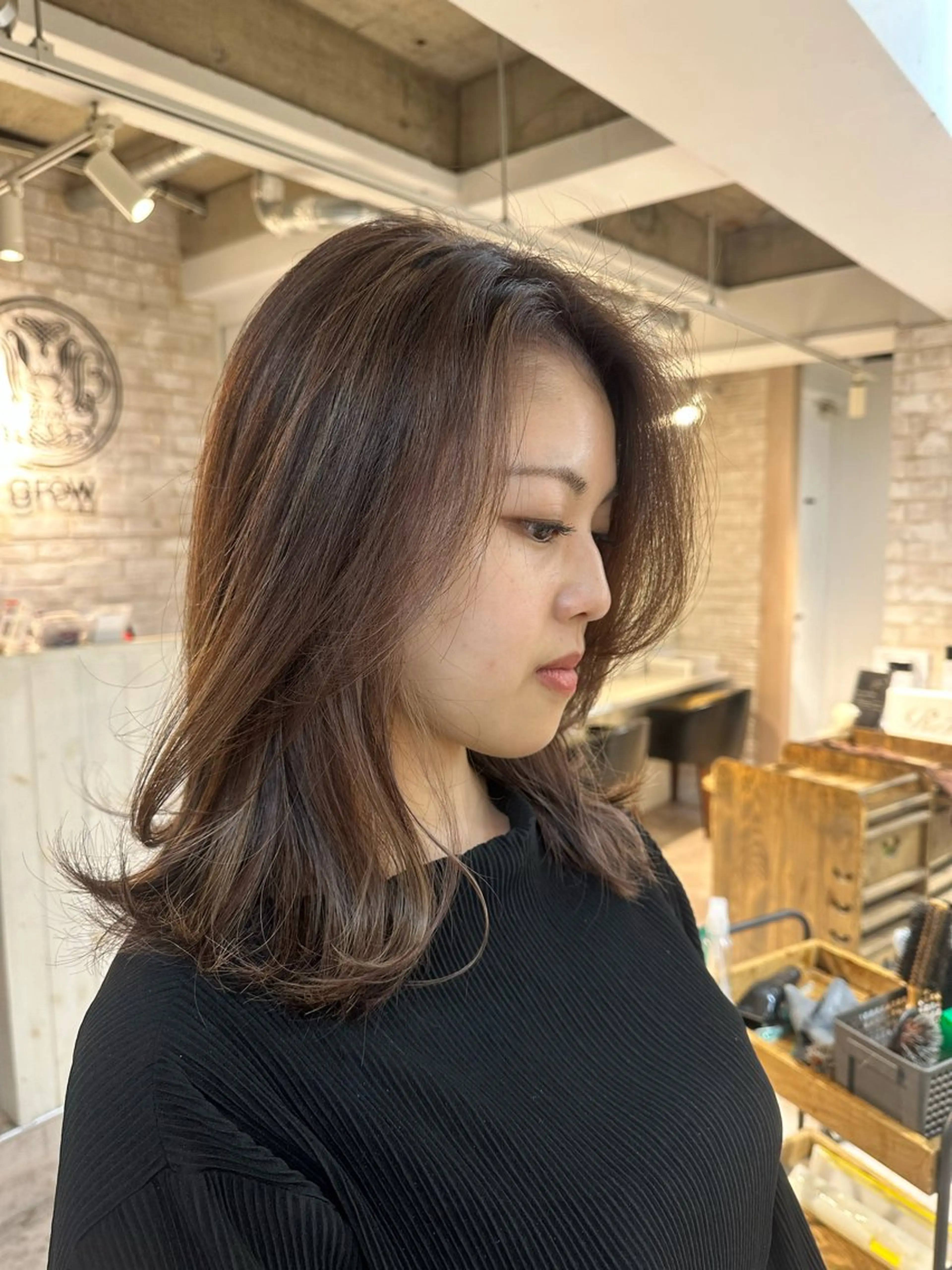 ミディアム レイヤーカット カット 金子侑史 /縮毛矯正の人のヘアスタイル