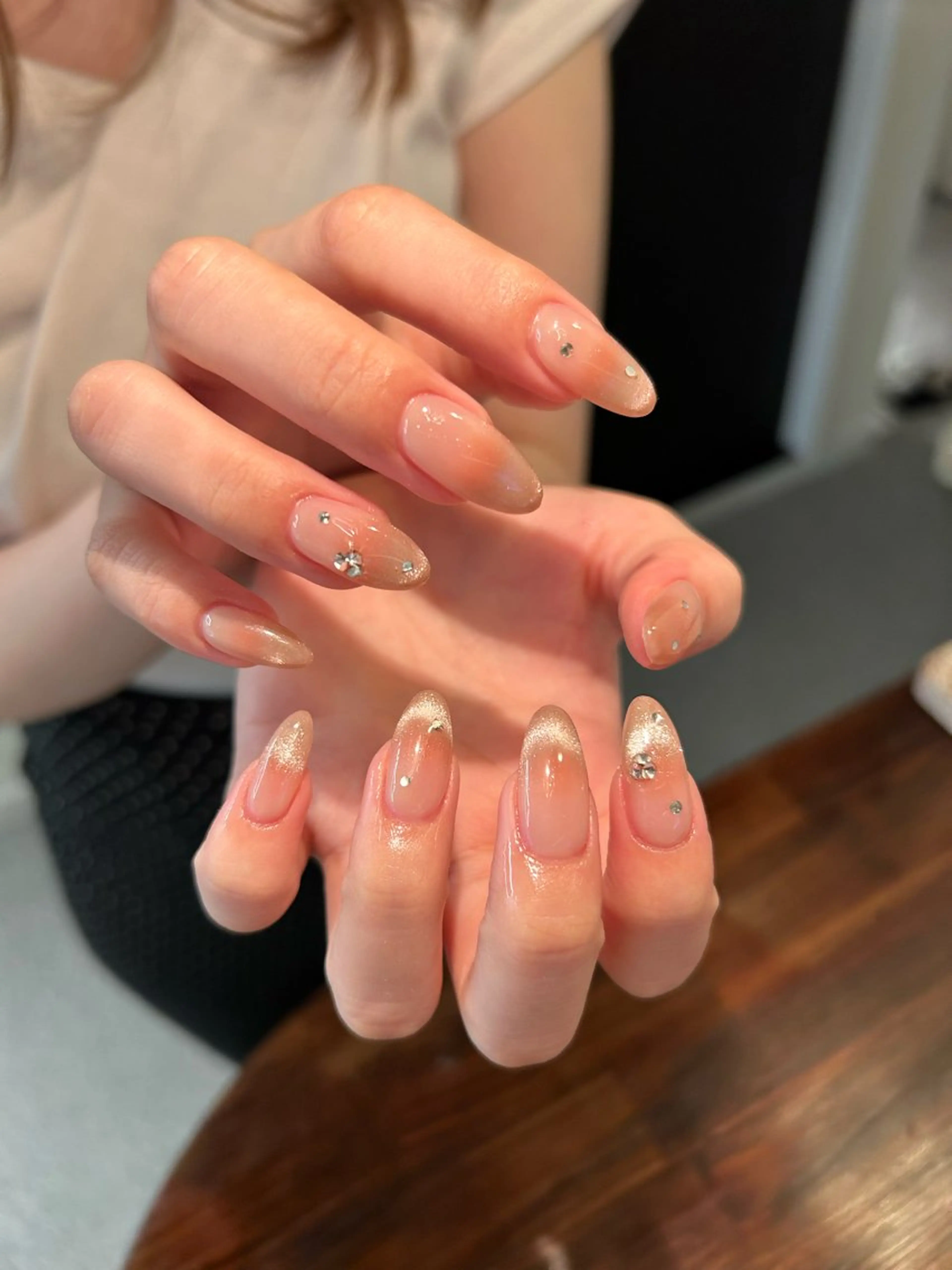 ネイル ハンドネイル era所属・かわた まいのネイルデザイン