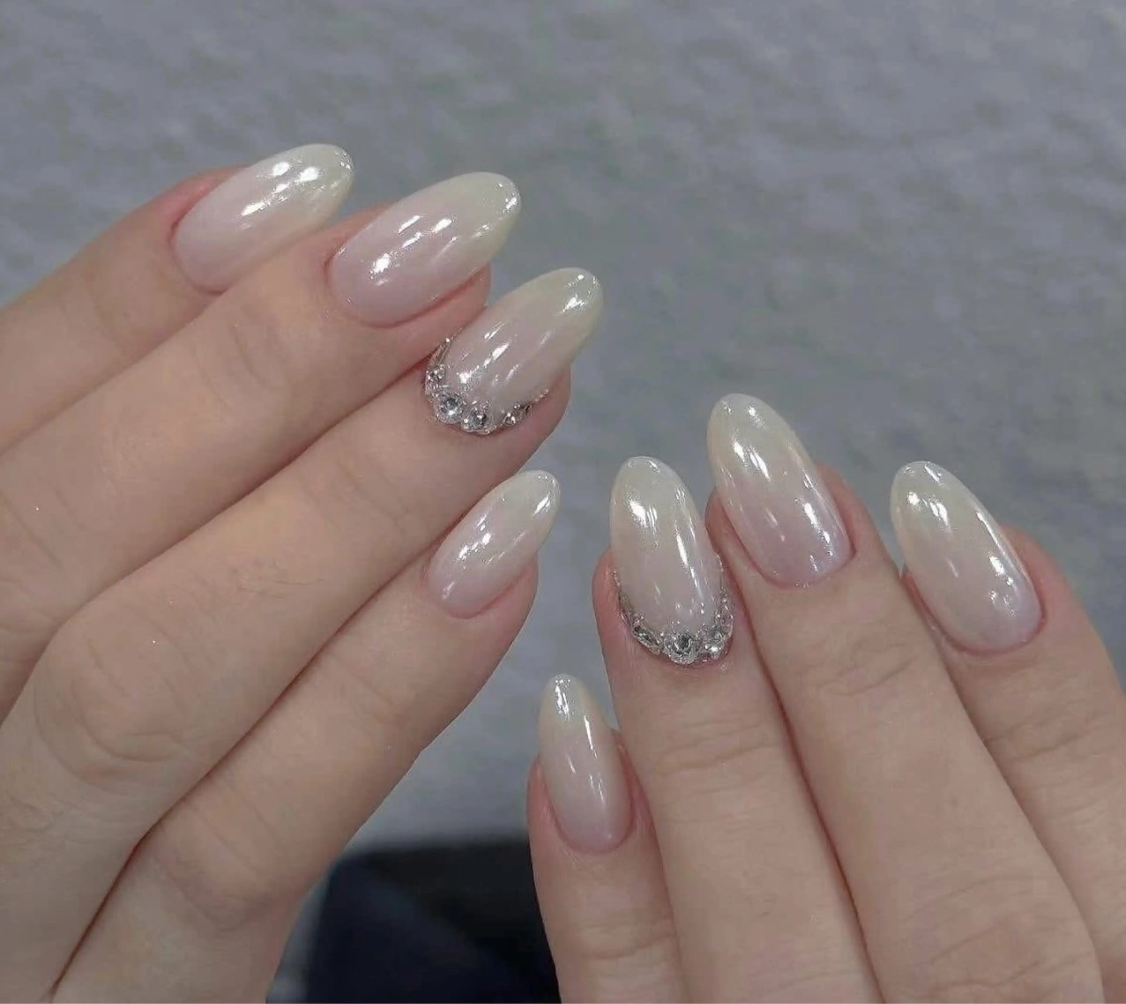 ネイル アートネイル 成人式 ジェルネイル ニュアンスネイル ネイルチップ Kora Nailのネイルデザイン