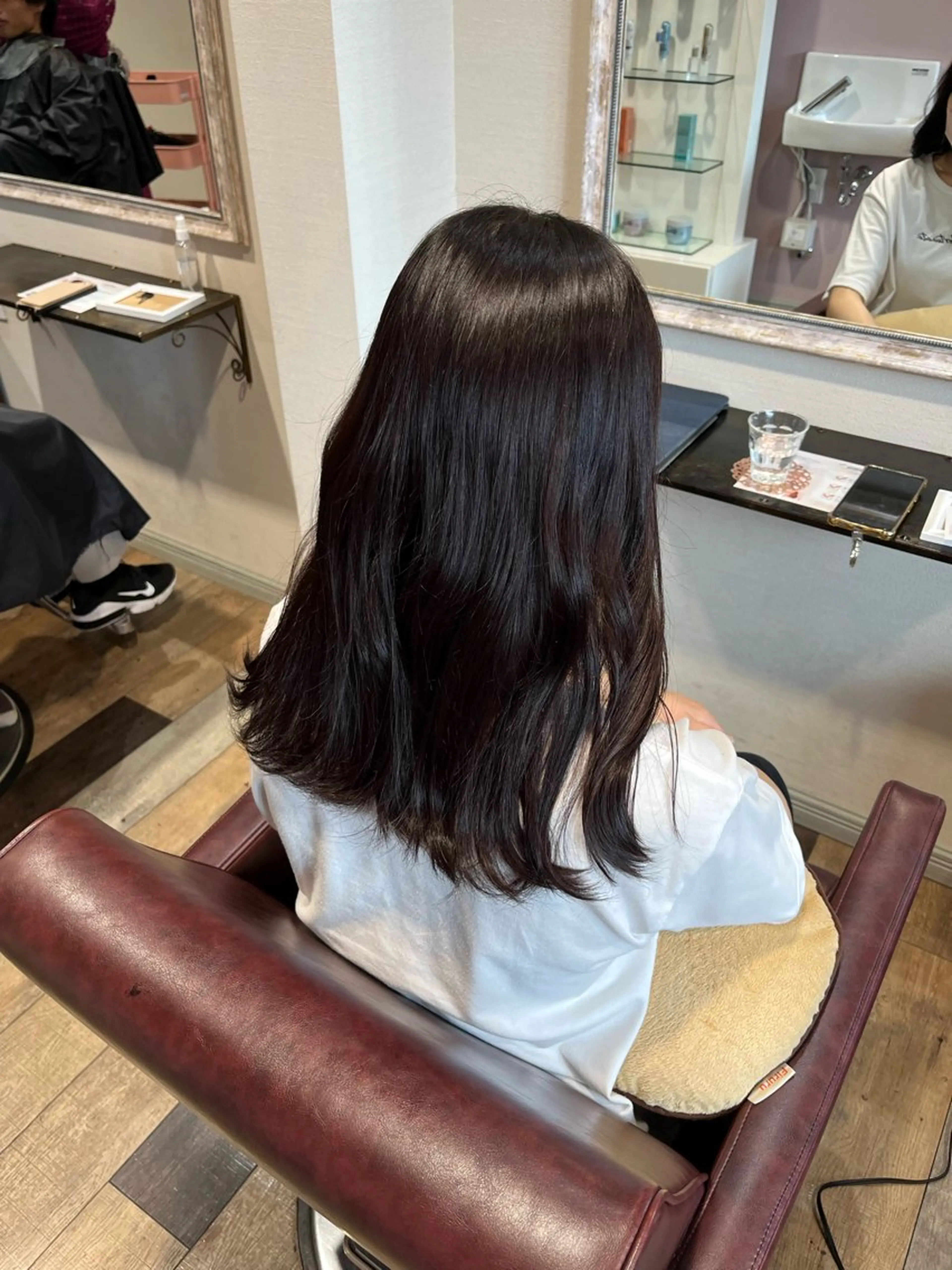 セミロング カラー ブラウンカラー ダークブラウン 顔まわり/オフィス カラー/青栁優🔆のヘアスタイル