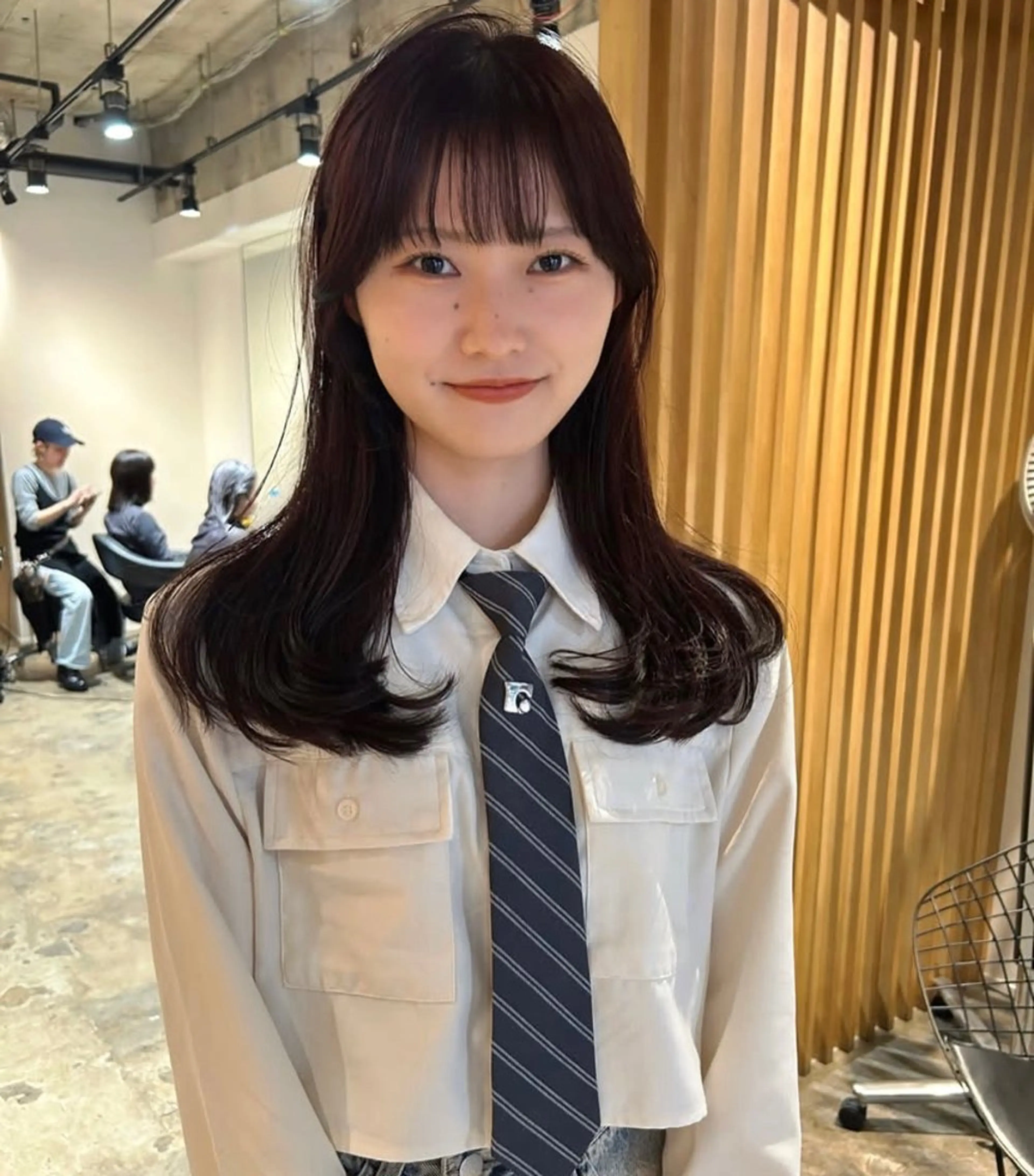 ロング 透明感カラ️ー🤎 NEONAのヘアスタイル
