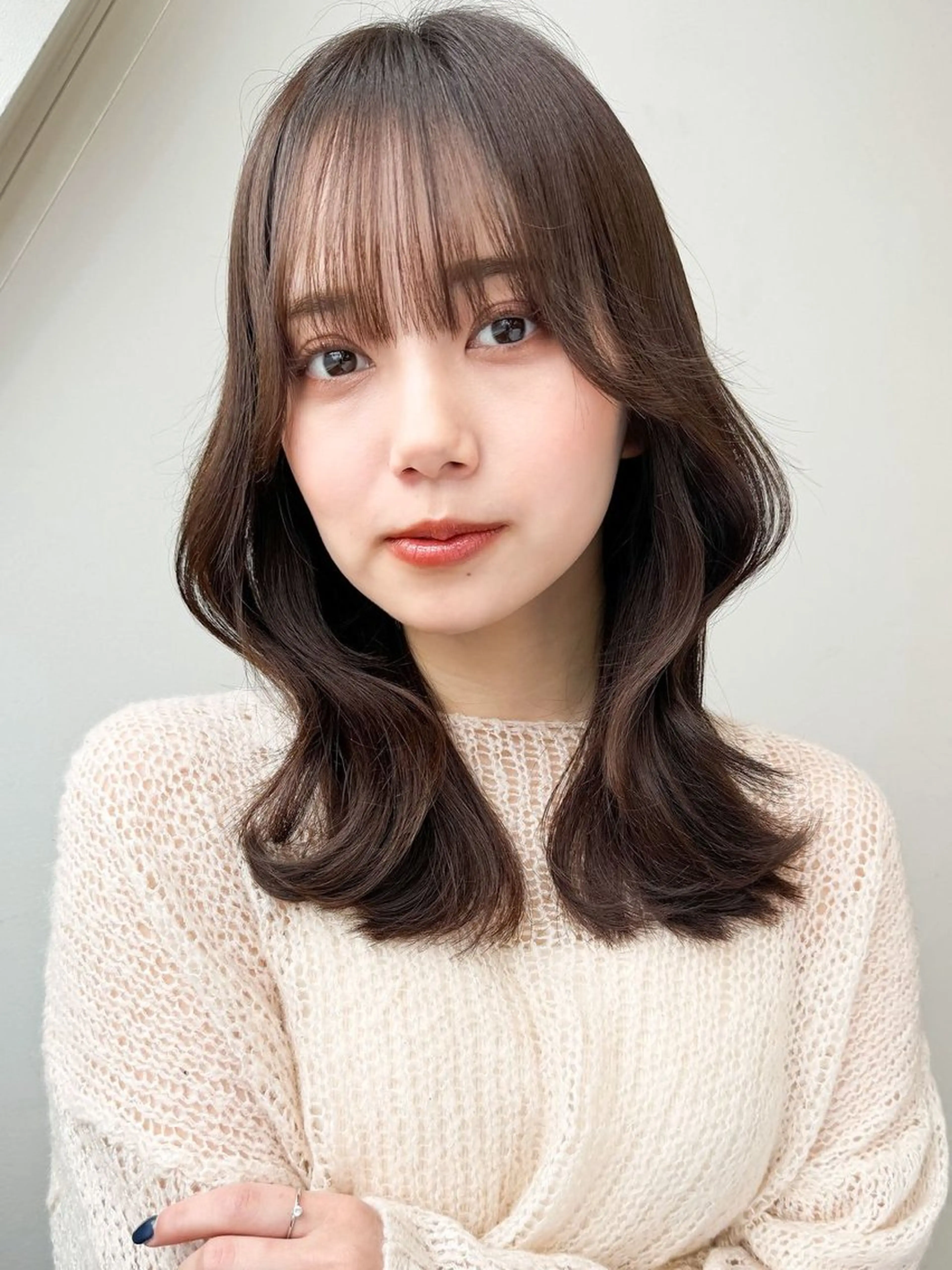 ミディアム カット ヘアカラー トリートメント 艶カラー/縮毛矯正 /雨森大晃のヘアスタイル
