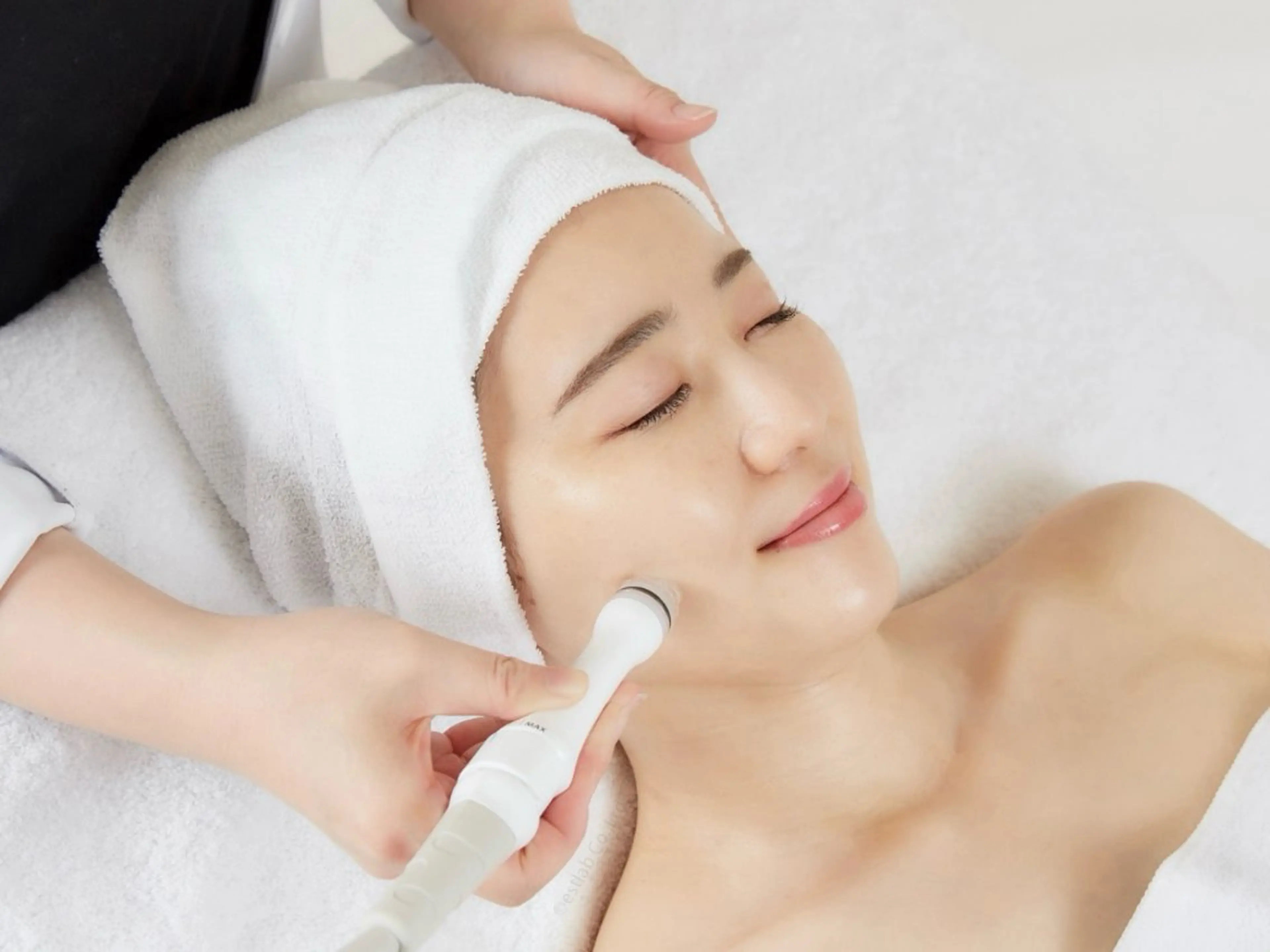 乾燥肌にはこれ💁‍♀️毛穴洗浄、保湿+美容液導入ケア✨90分の写真