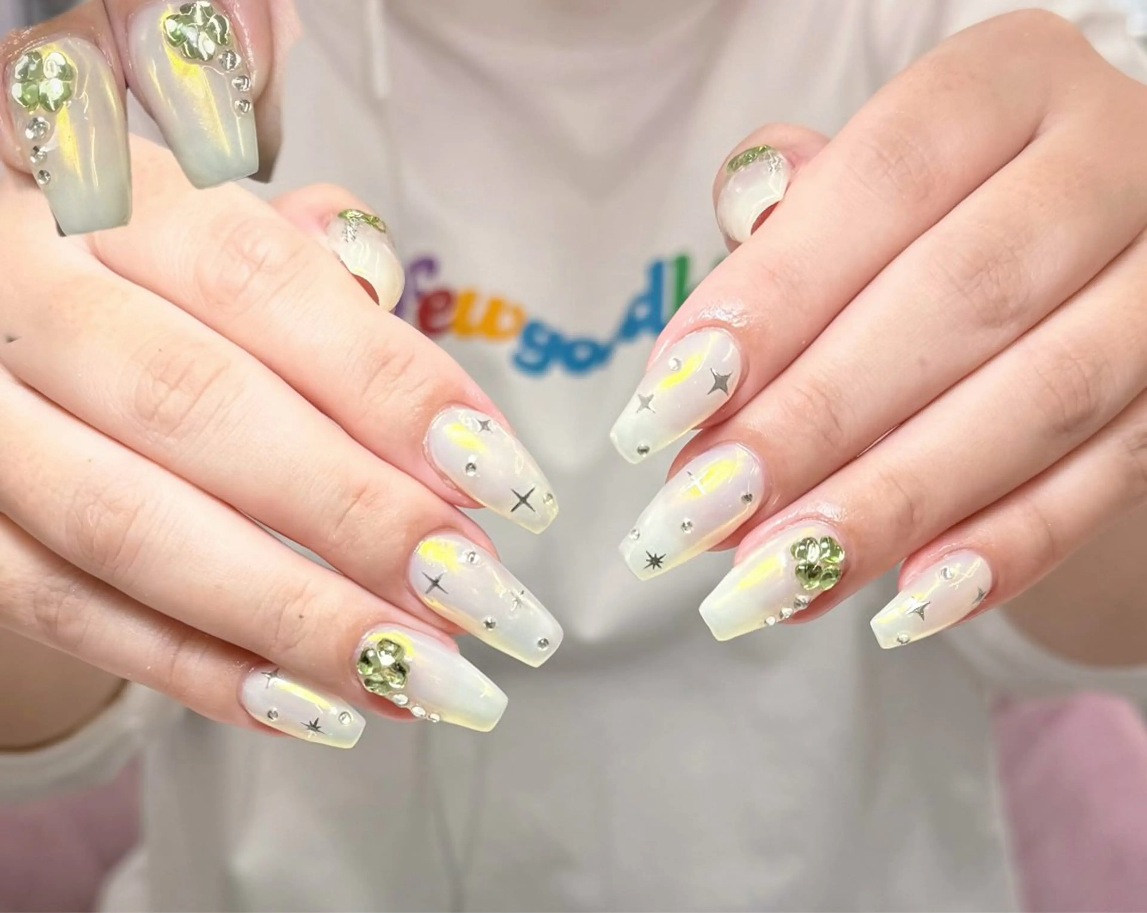 ネイル ハンドネイル NOA NAILのネイルデザイン