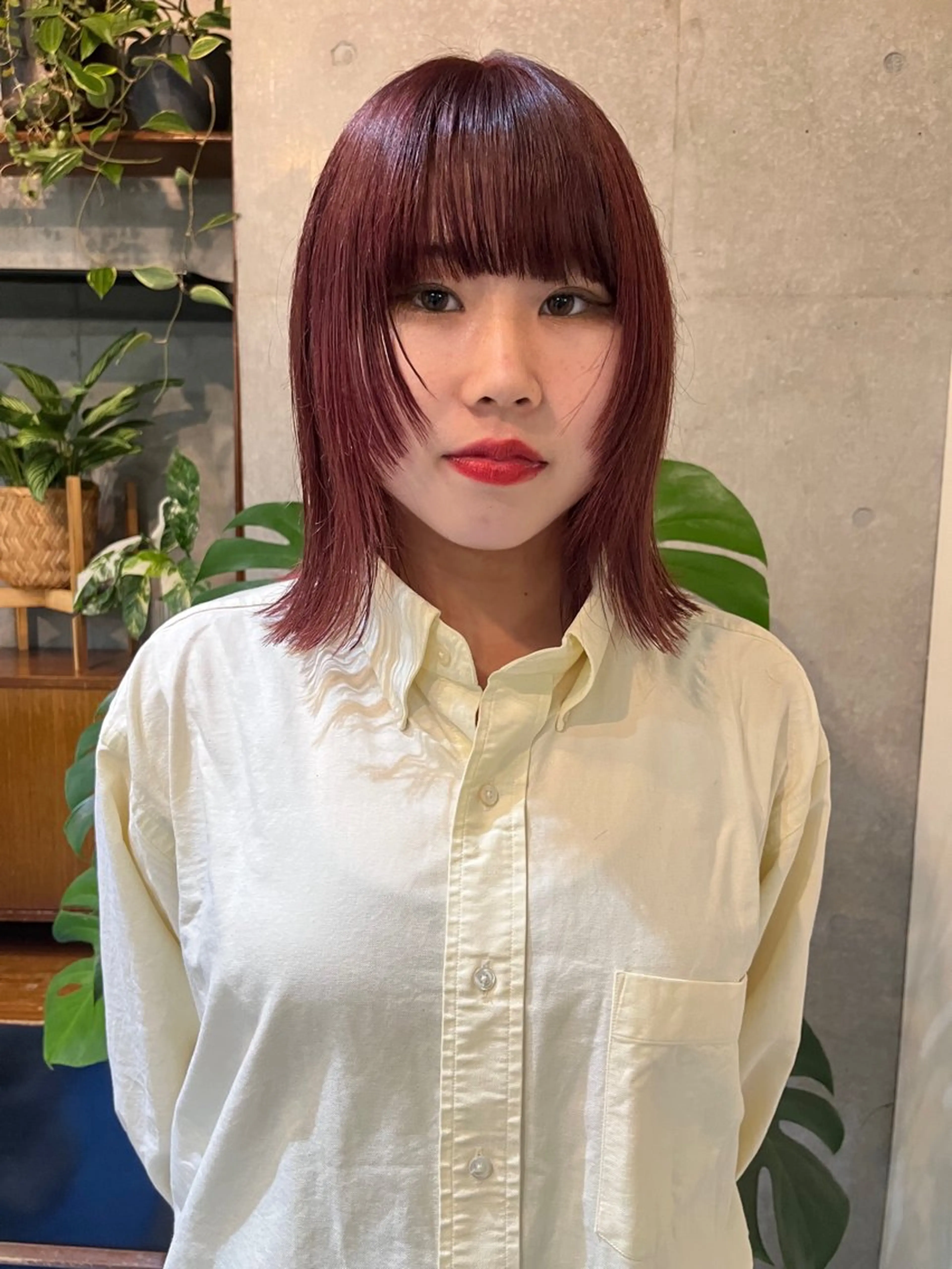 ミディアム カット ヘアカラー レイヤーカット\ウル フ　chinatsuのヘアスタイル